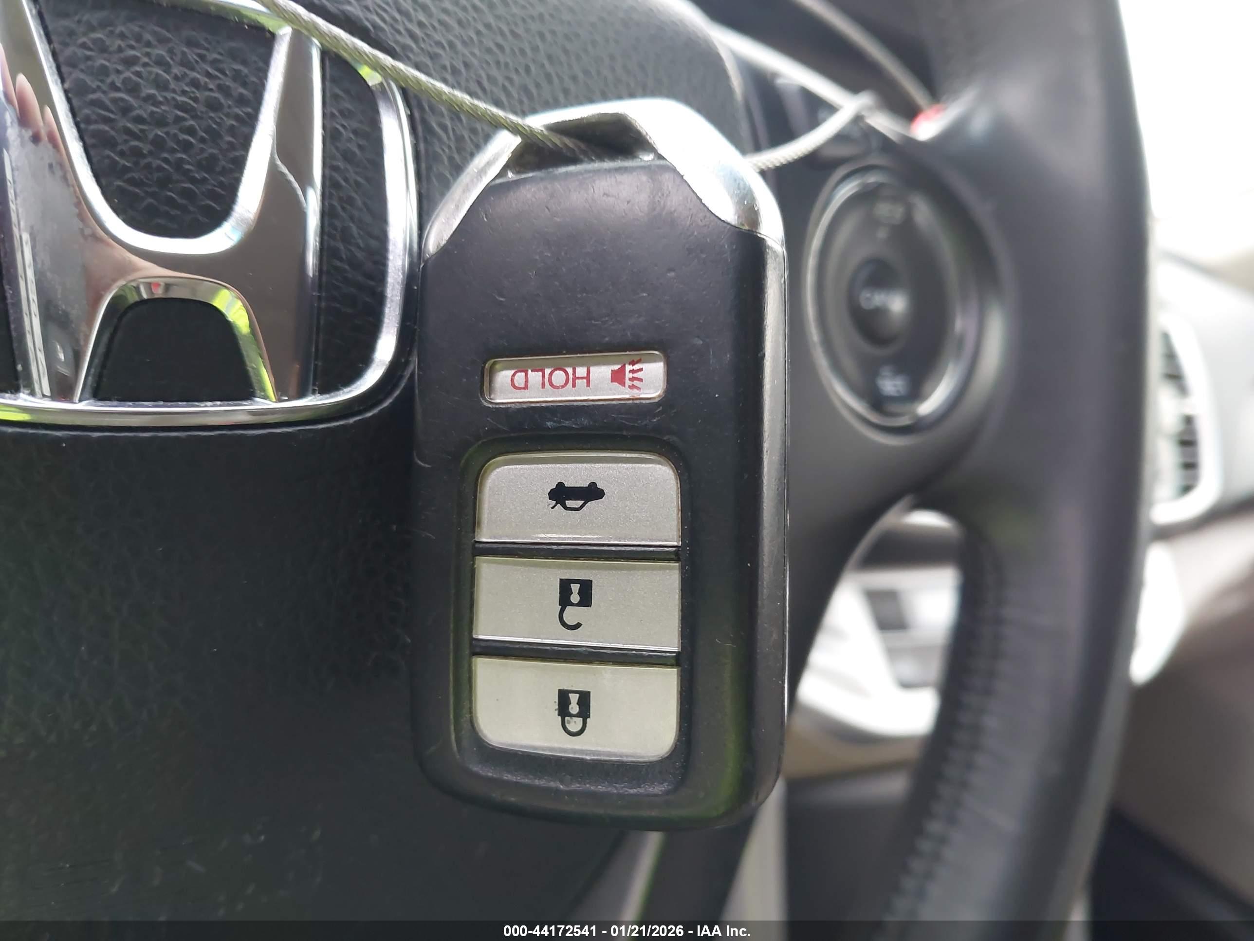 HONDA ACCORD image 11