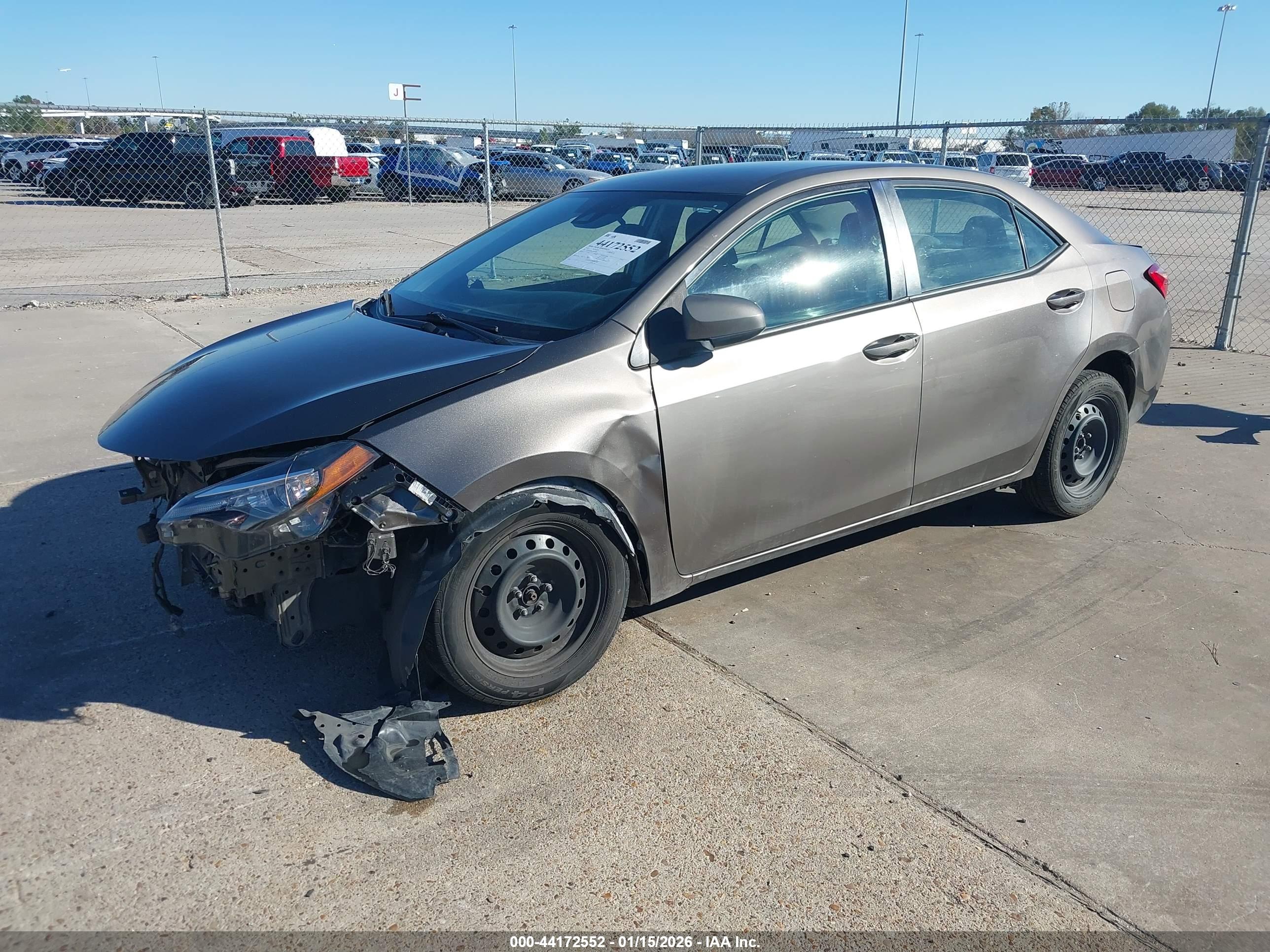 TOYOTA COROLLA image 2