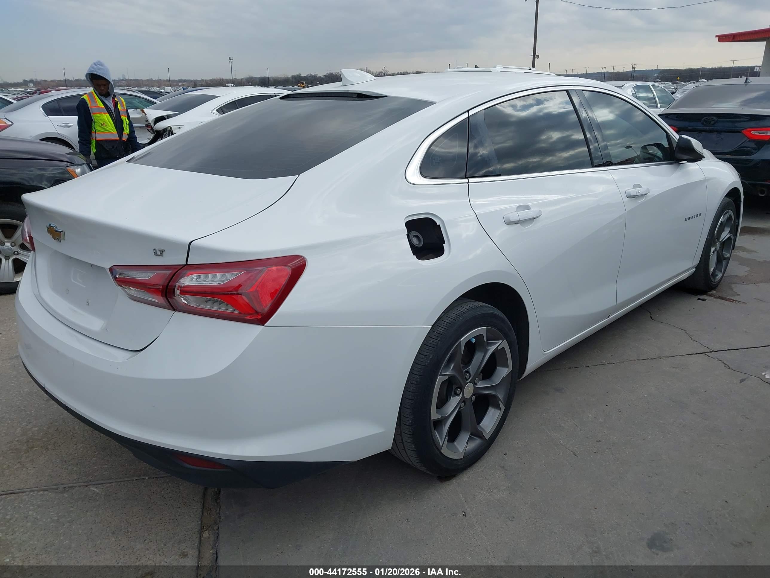 CHEVROLET MALIBU image 4