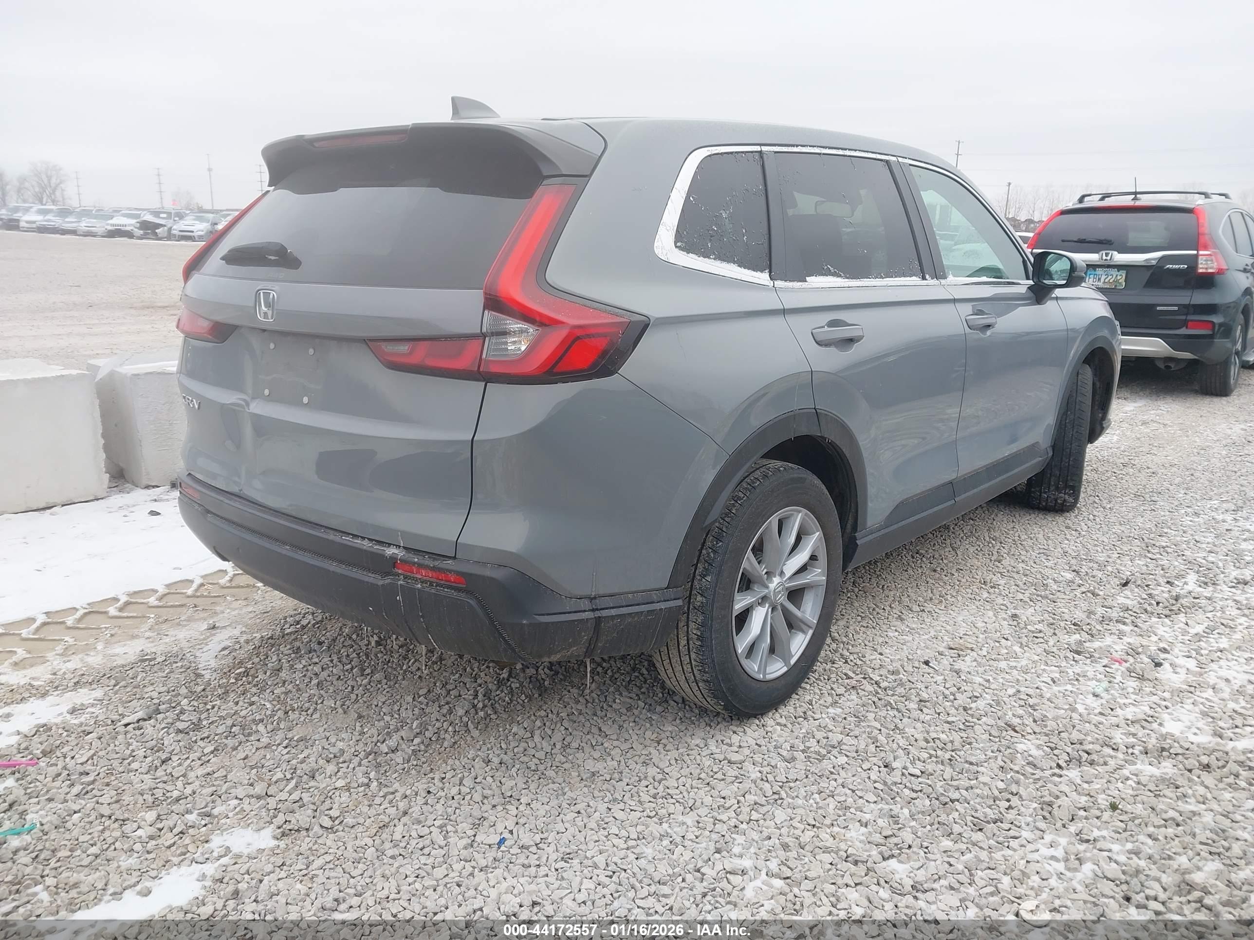 HONDA CR-V image 4
