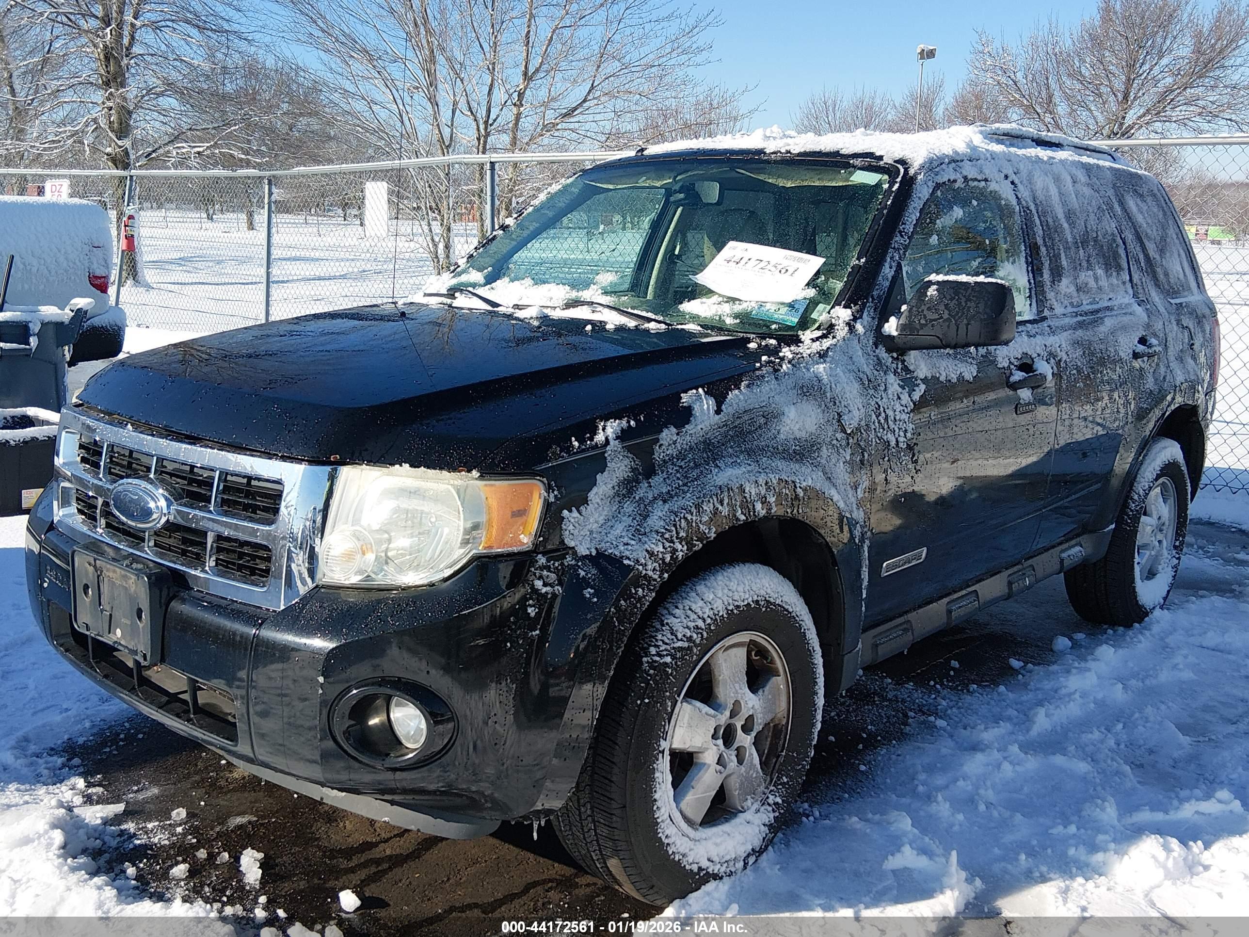 FORD ESCAPE image 2