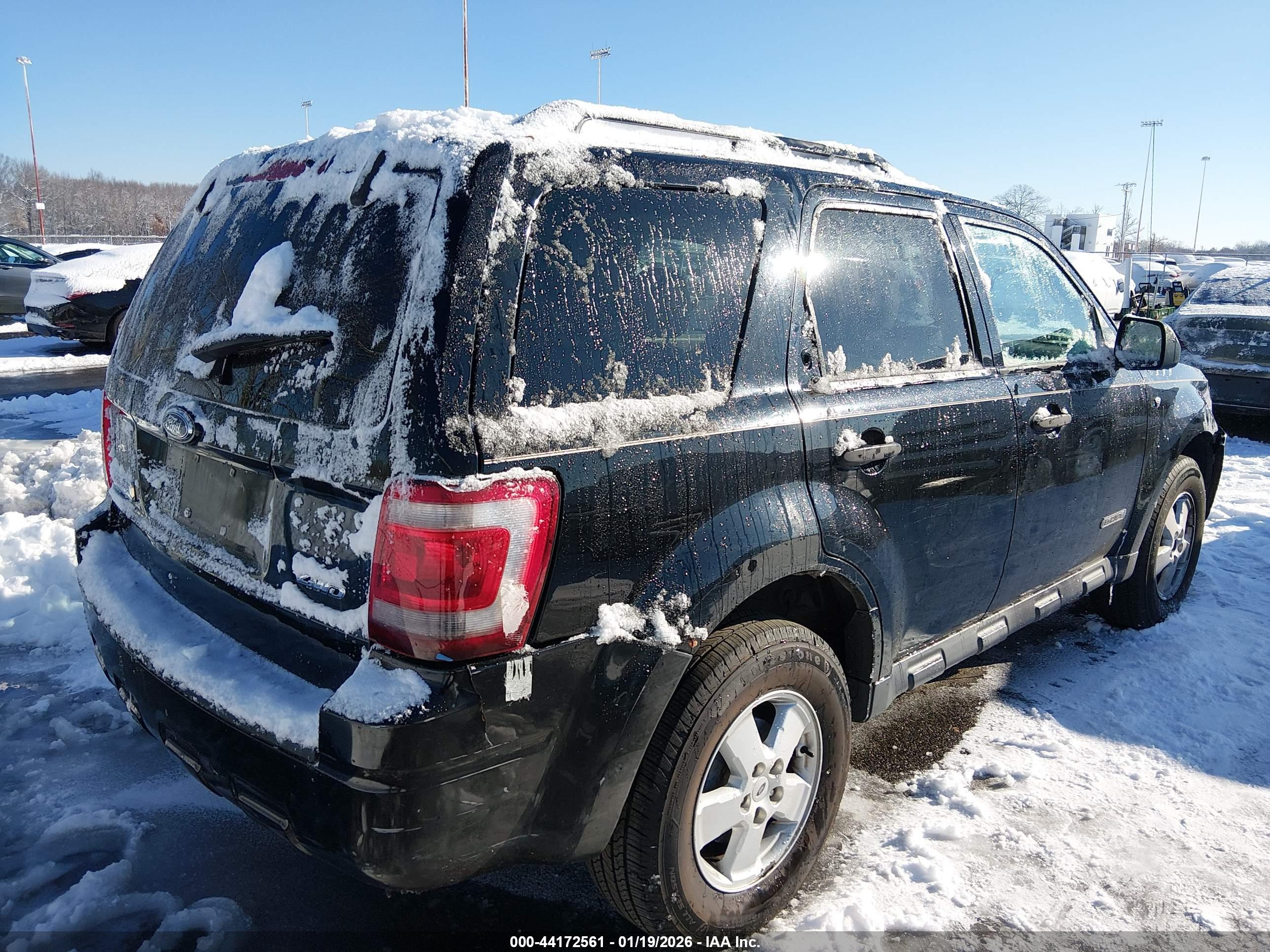 FORD ESCAPE image 4