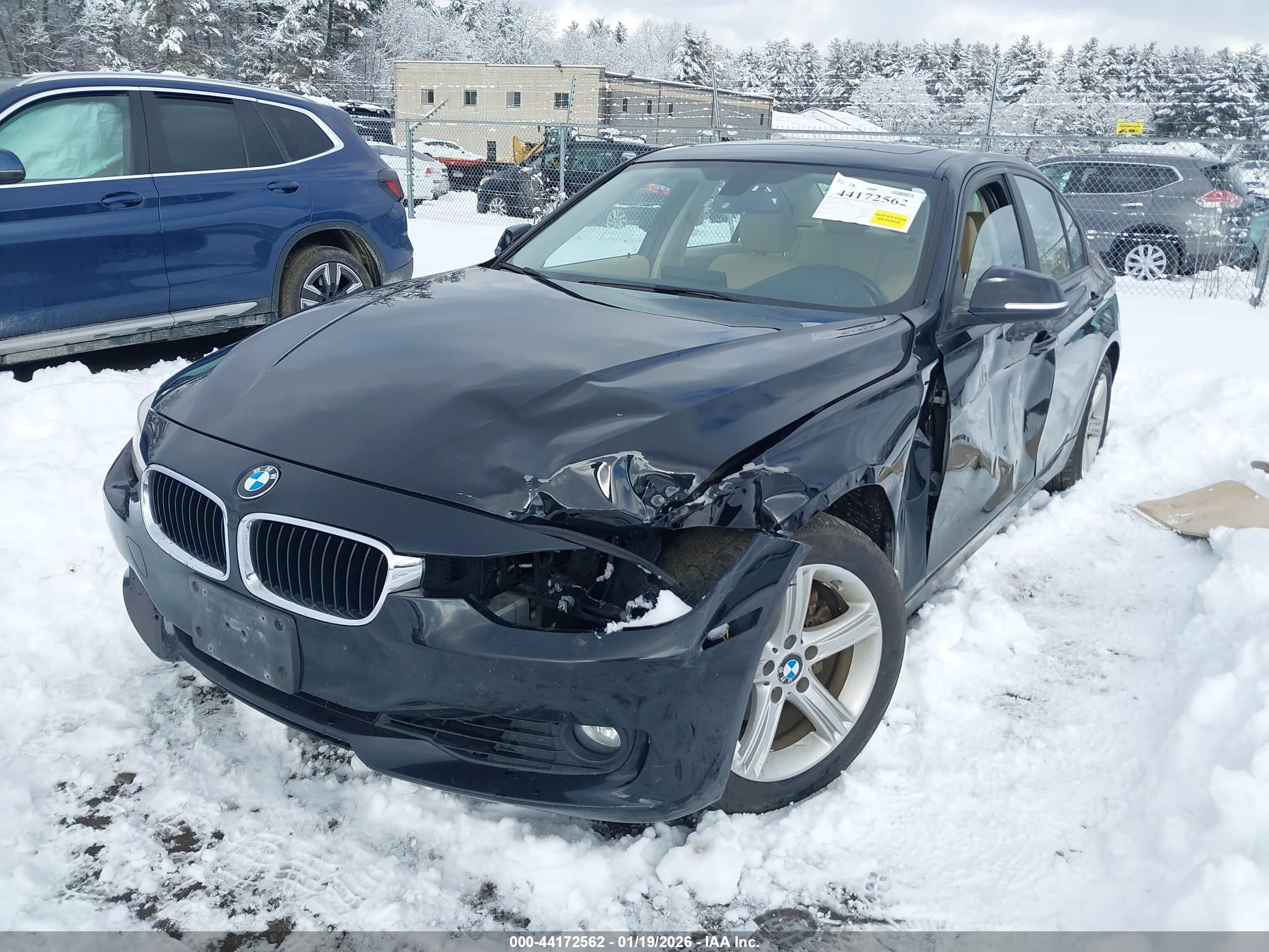 BMW 328I image 6