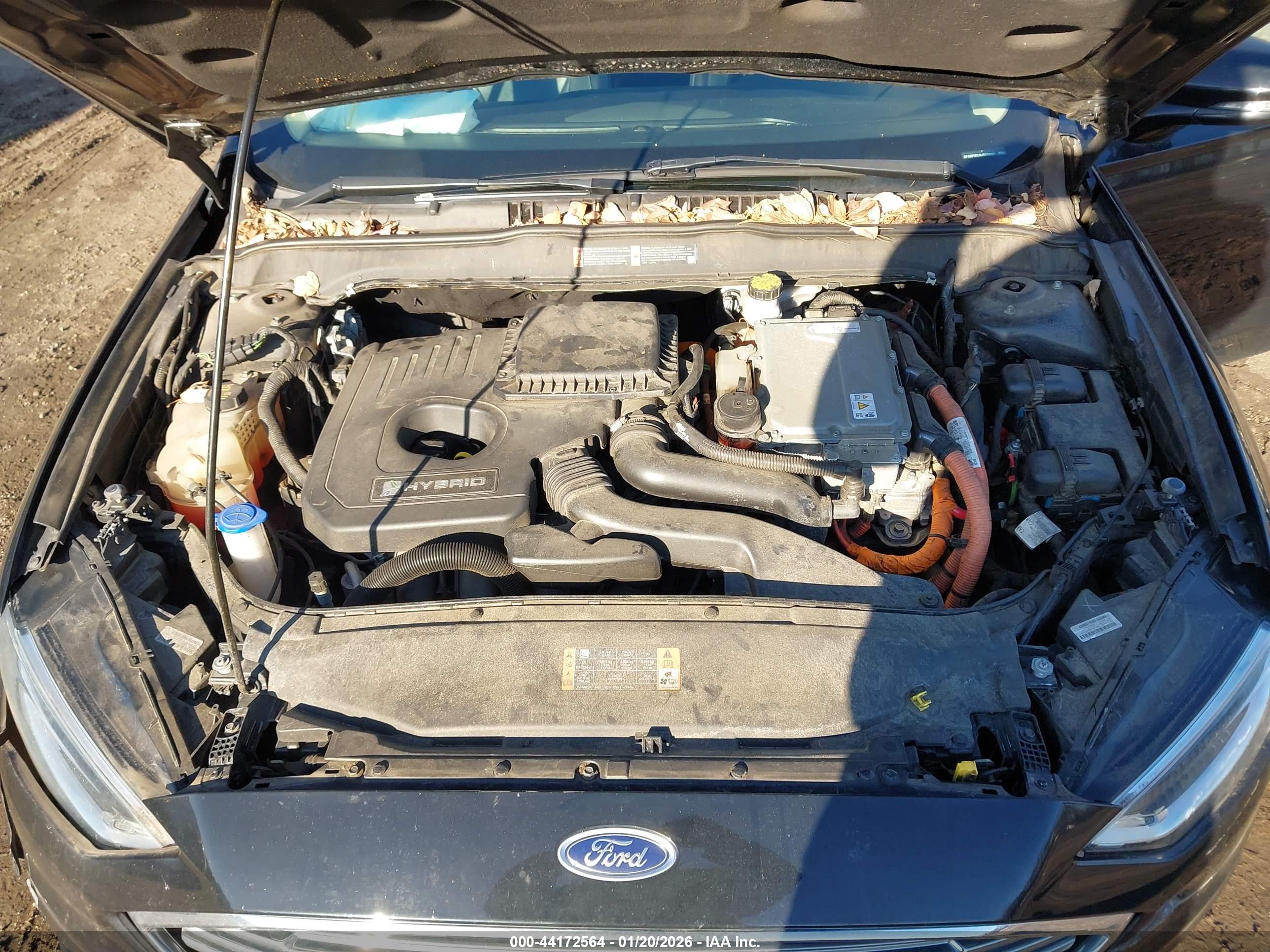 FORD FUSION image 10