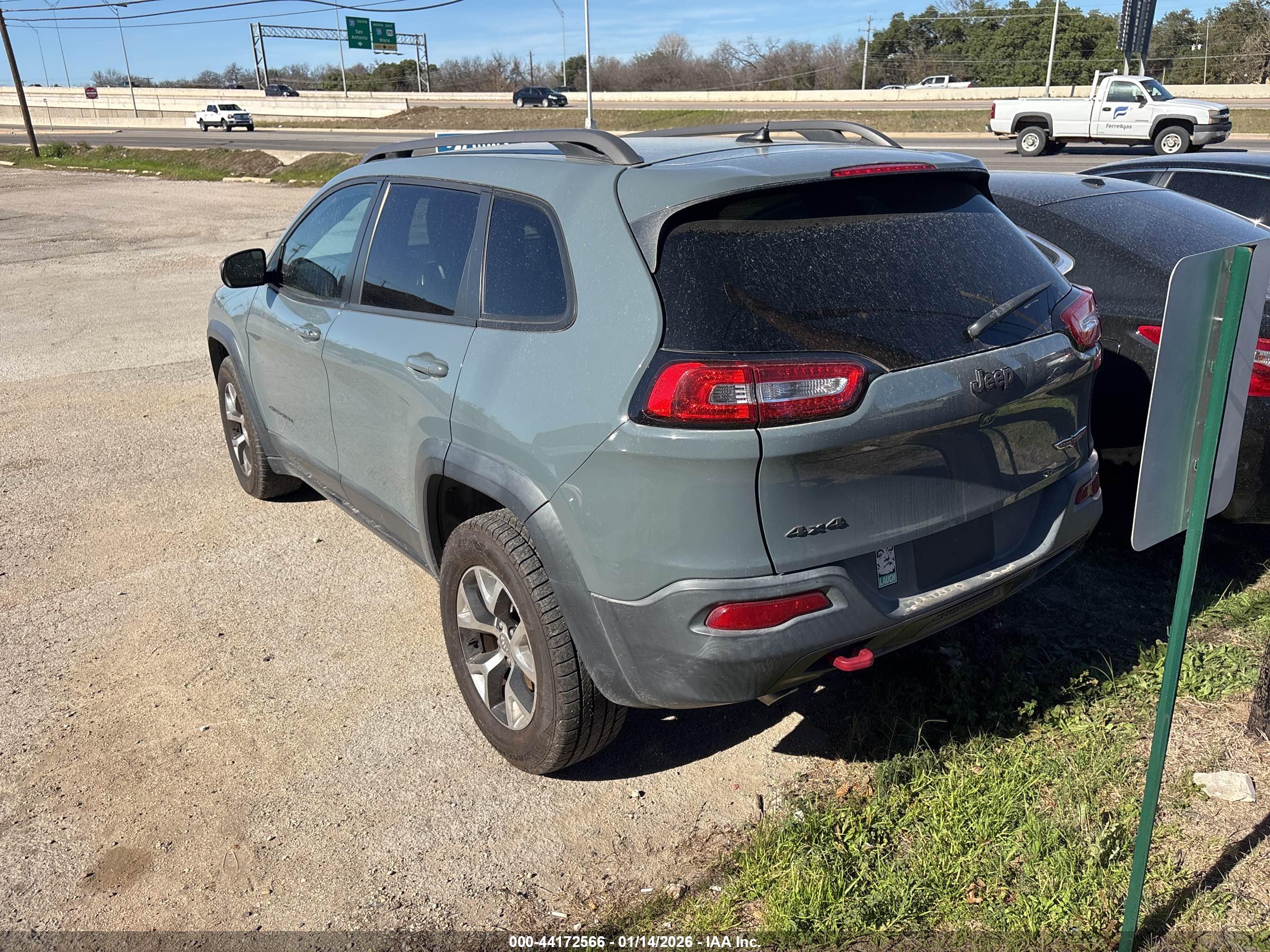 JEEP CHEROKEE image 3