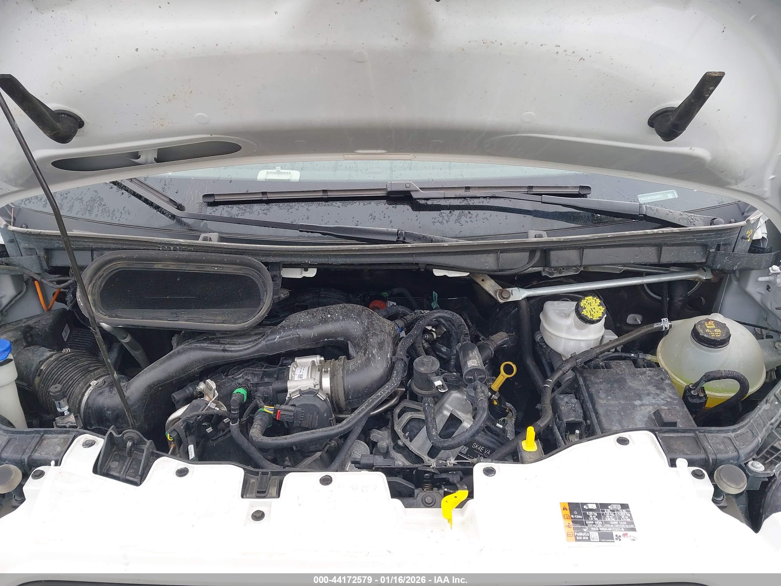 FORD TRANSIT-250 image 10