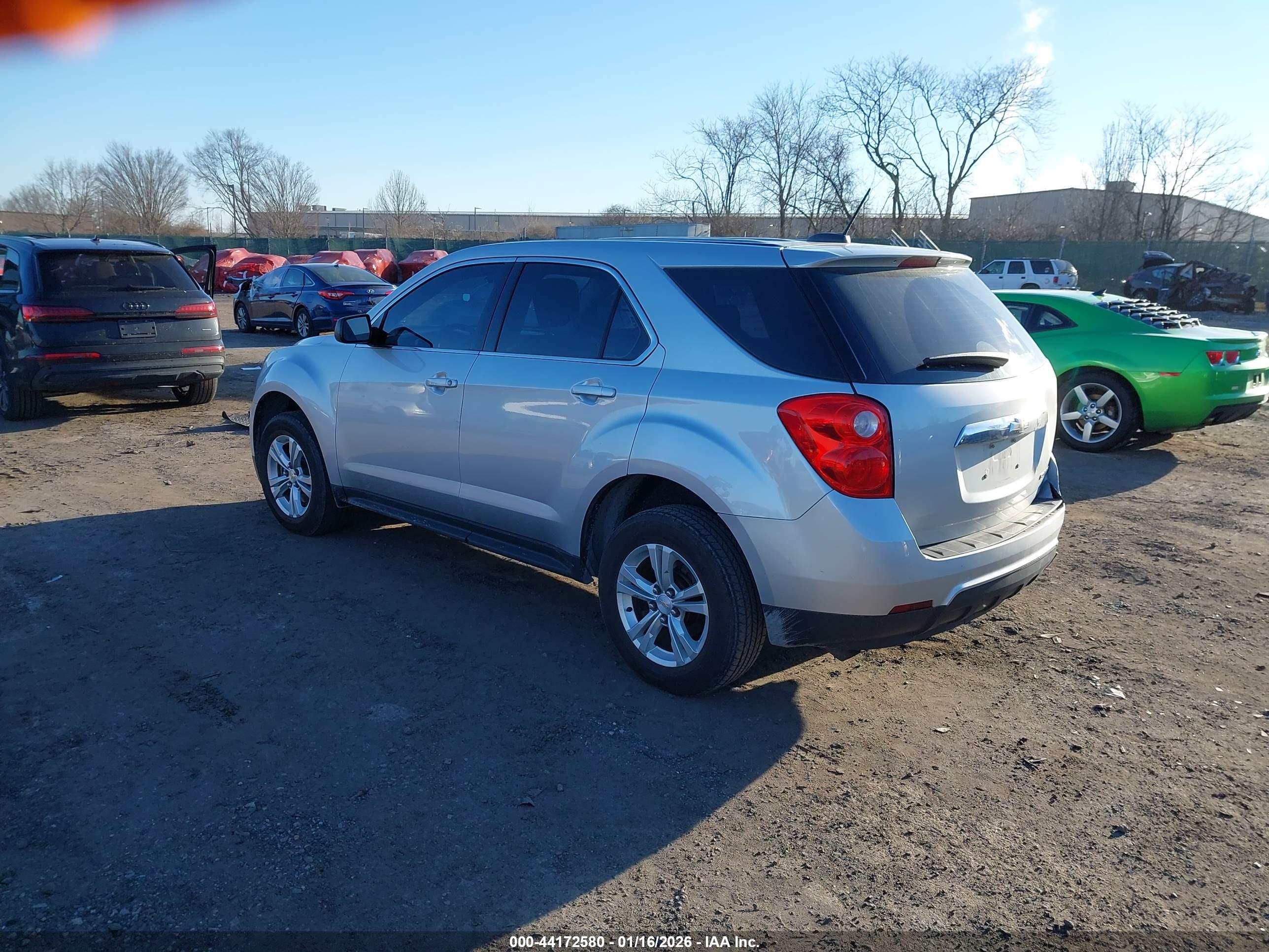 CHEVROLET EQUINOX image 3