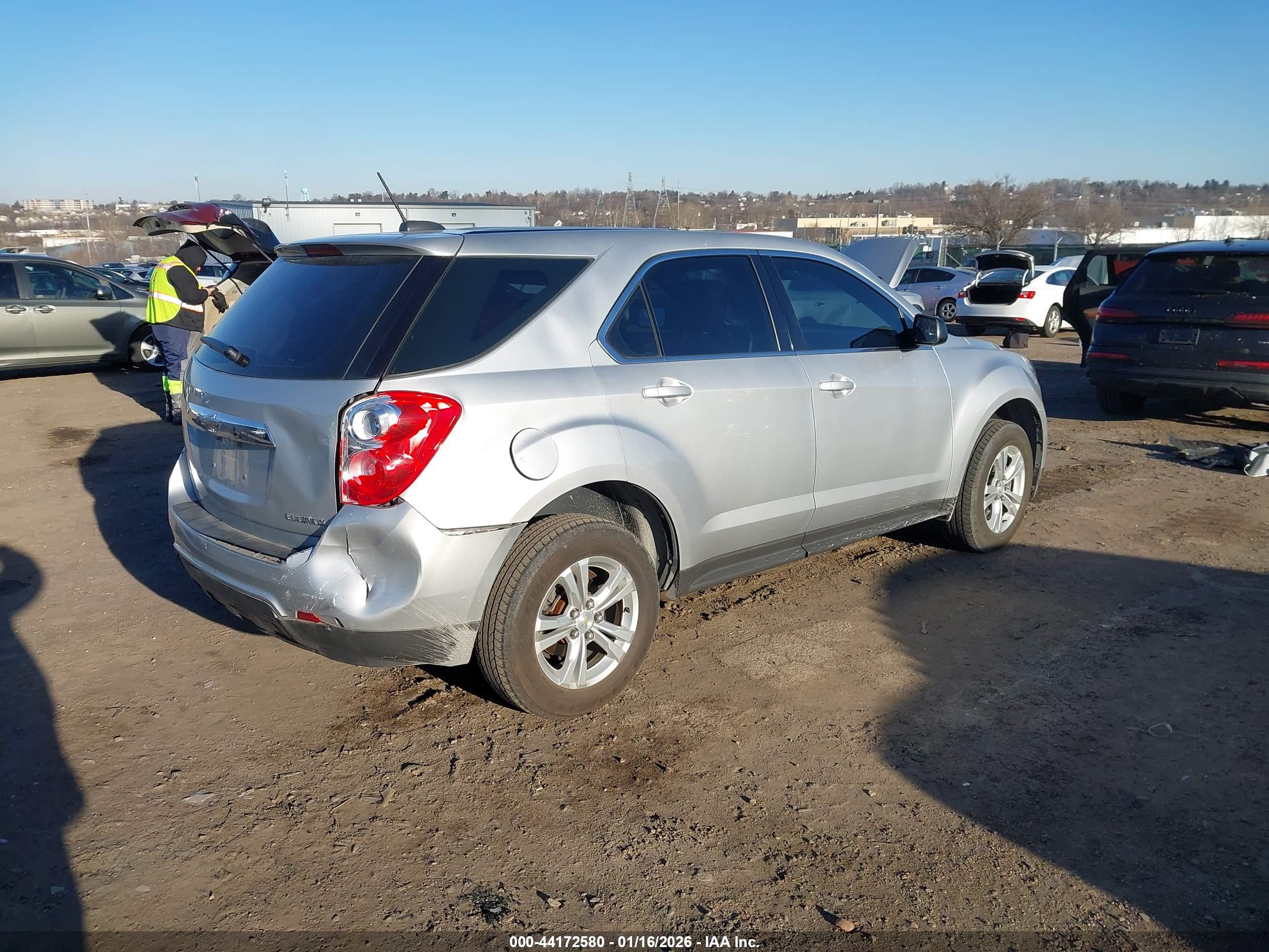 CHEVROLET EQUINOX image 4