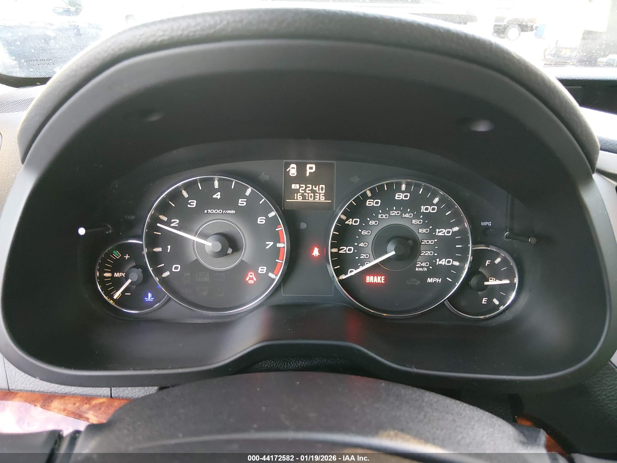 SUBARU OUTBACK image 7