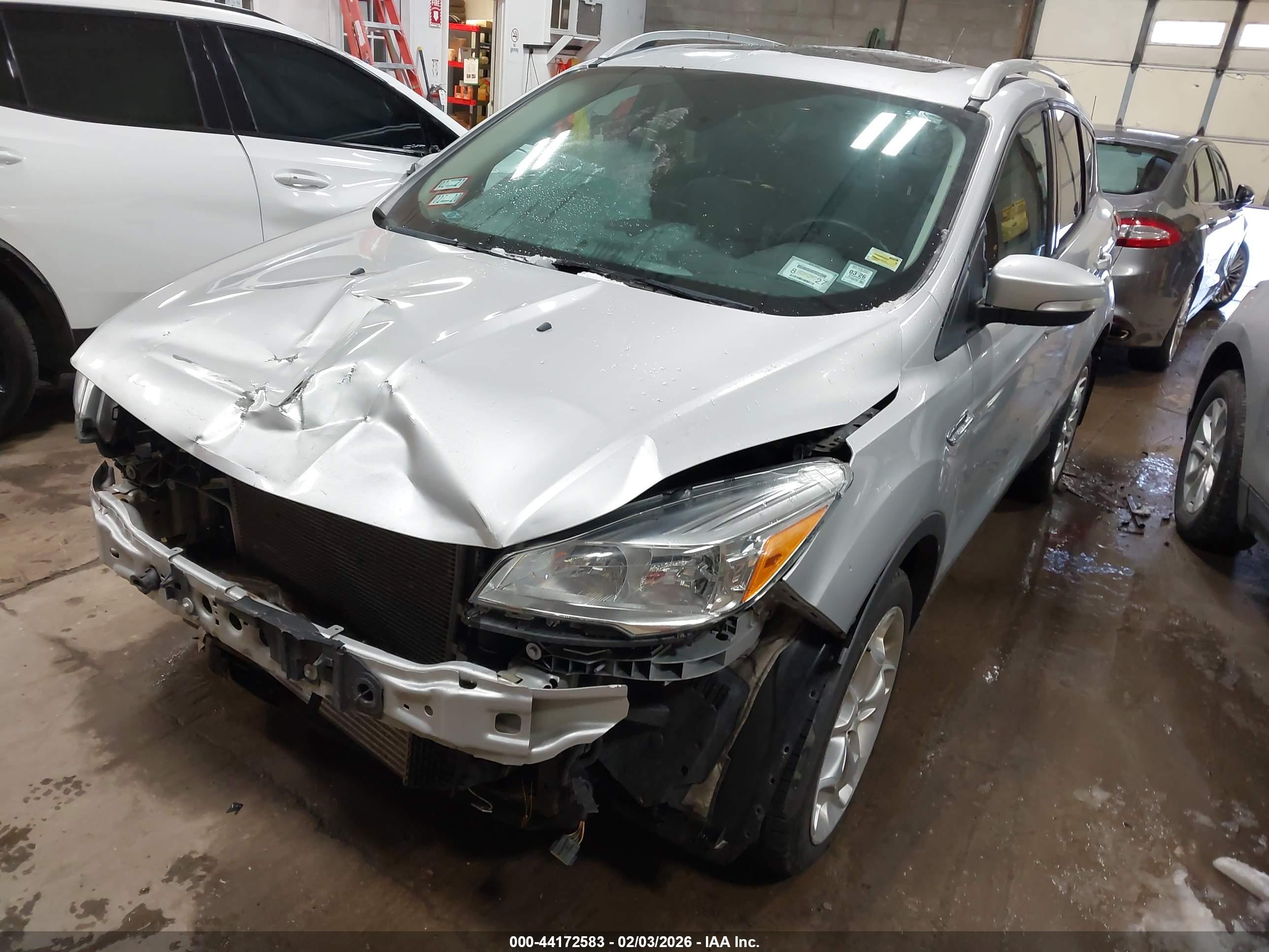 FORD ESCAPE image 6