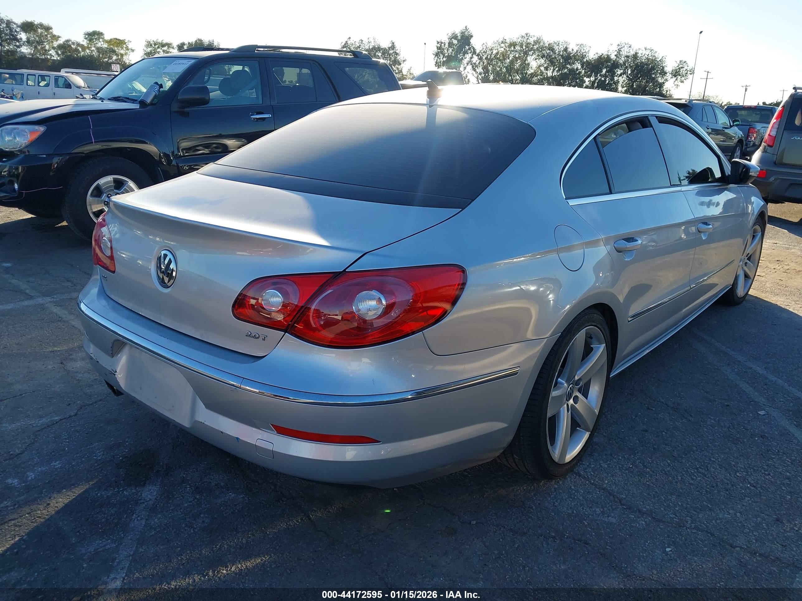 VOLKSWAGEN CC image 4