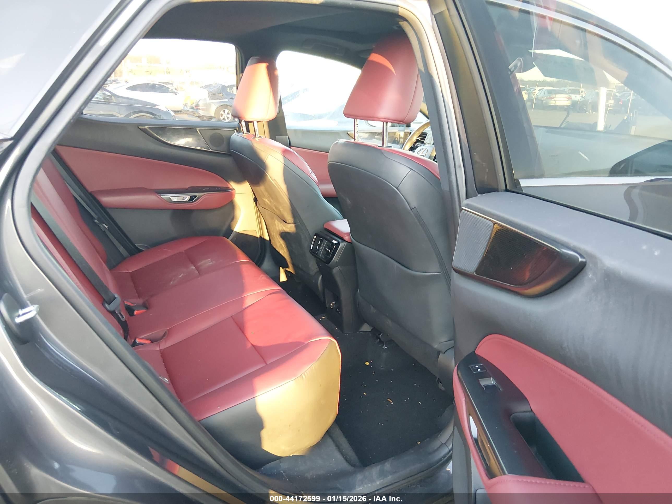 LEXUS NX image 8