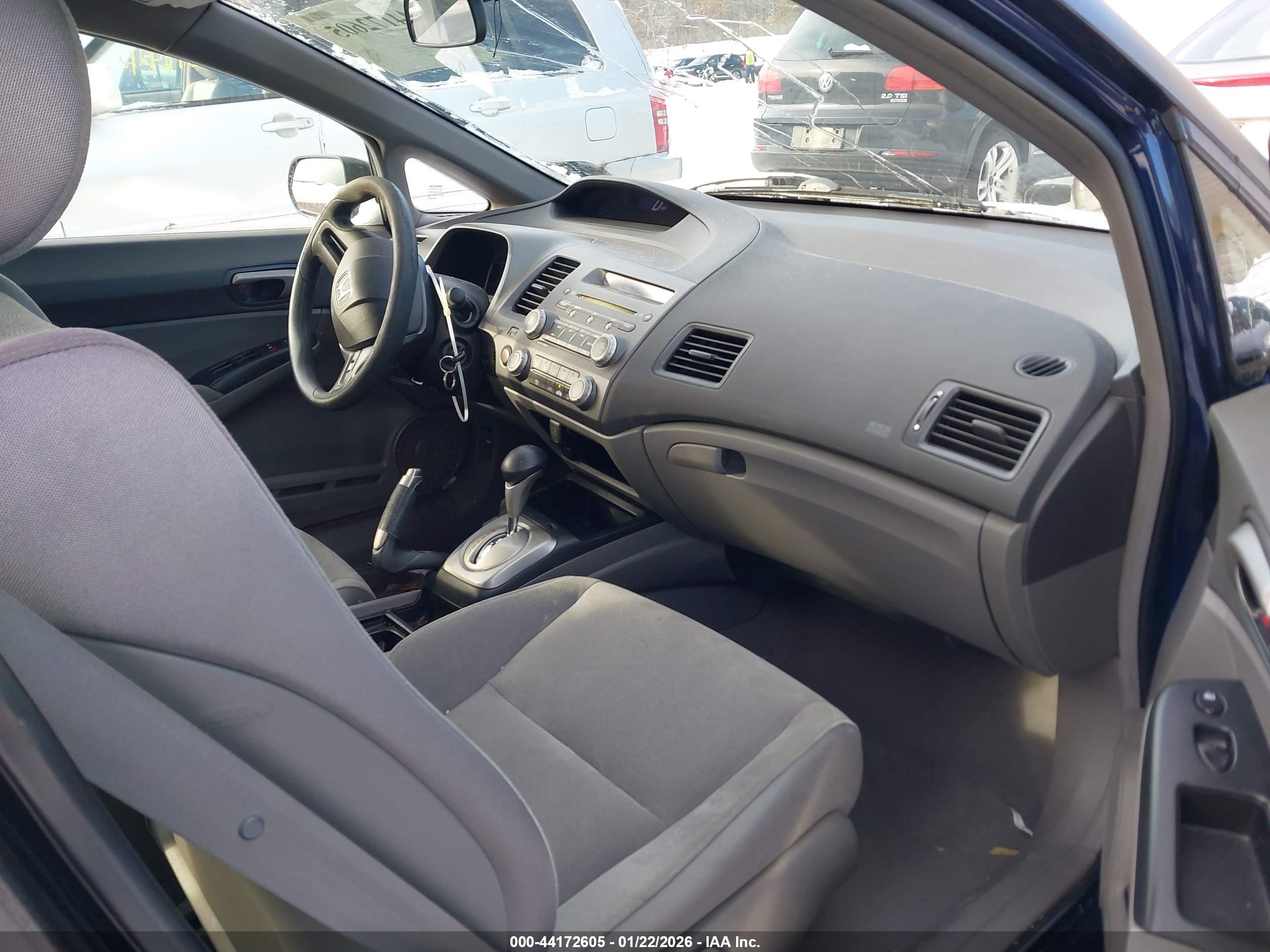 HONDA CIVIC image 5