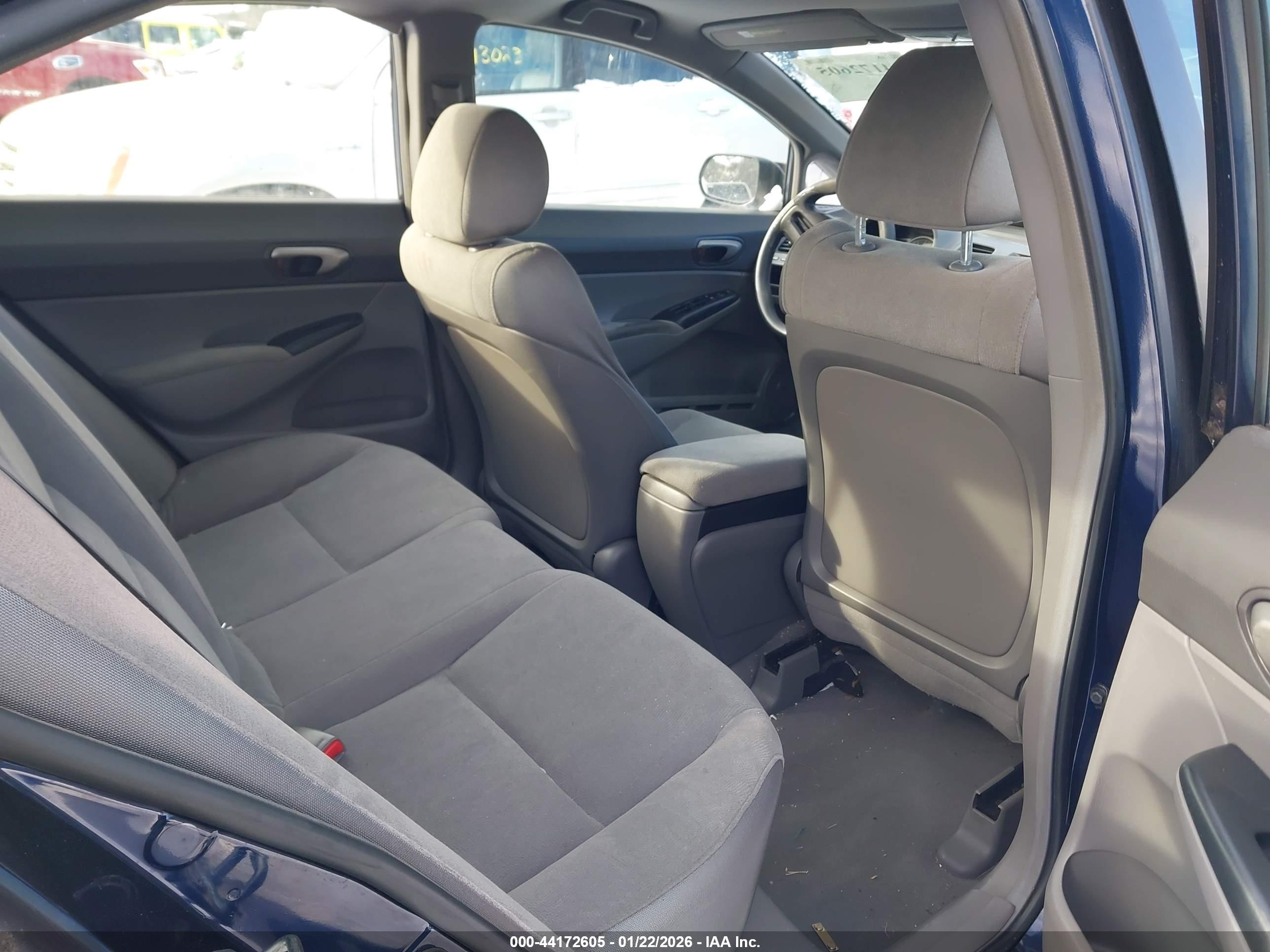 HONDA CIVIC image 8