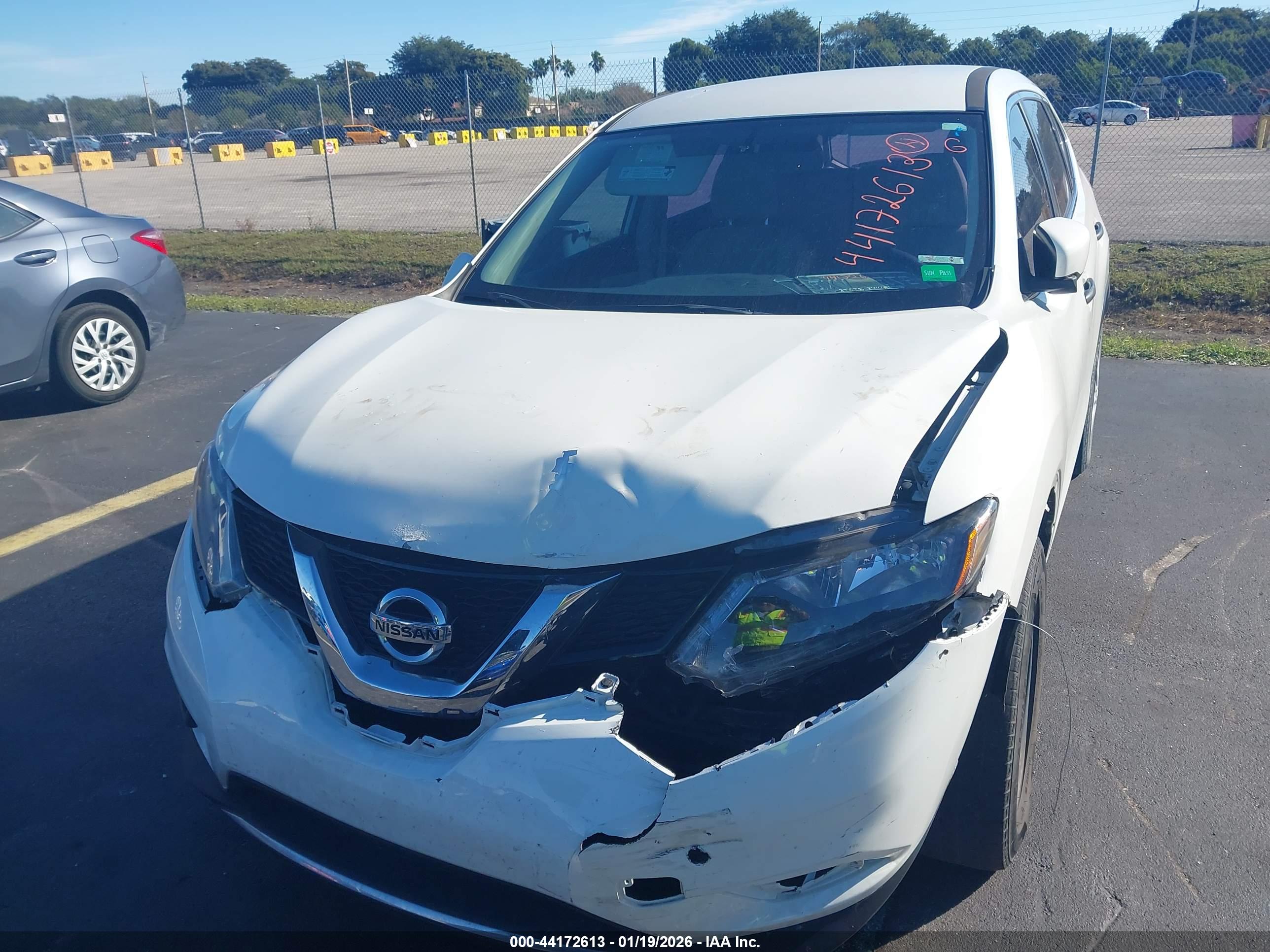 NISSAN ROGUE image 6