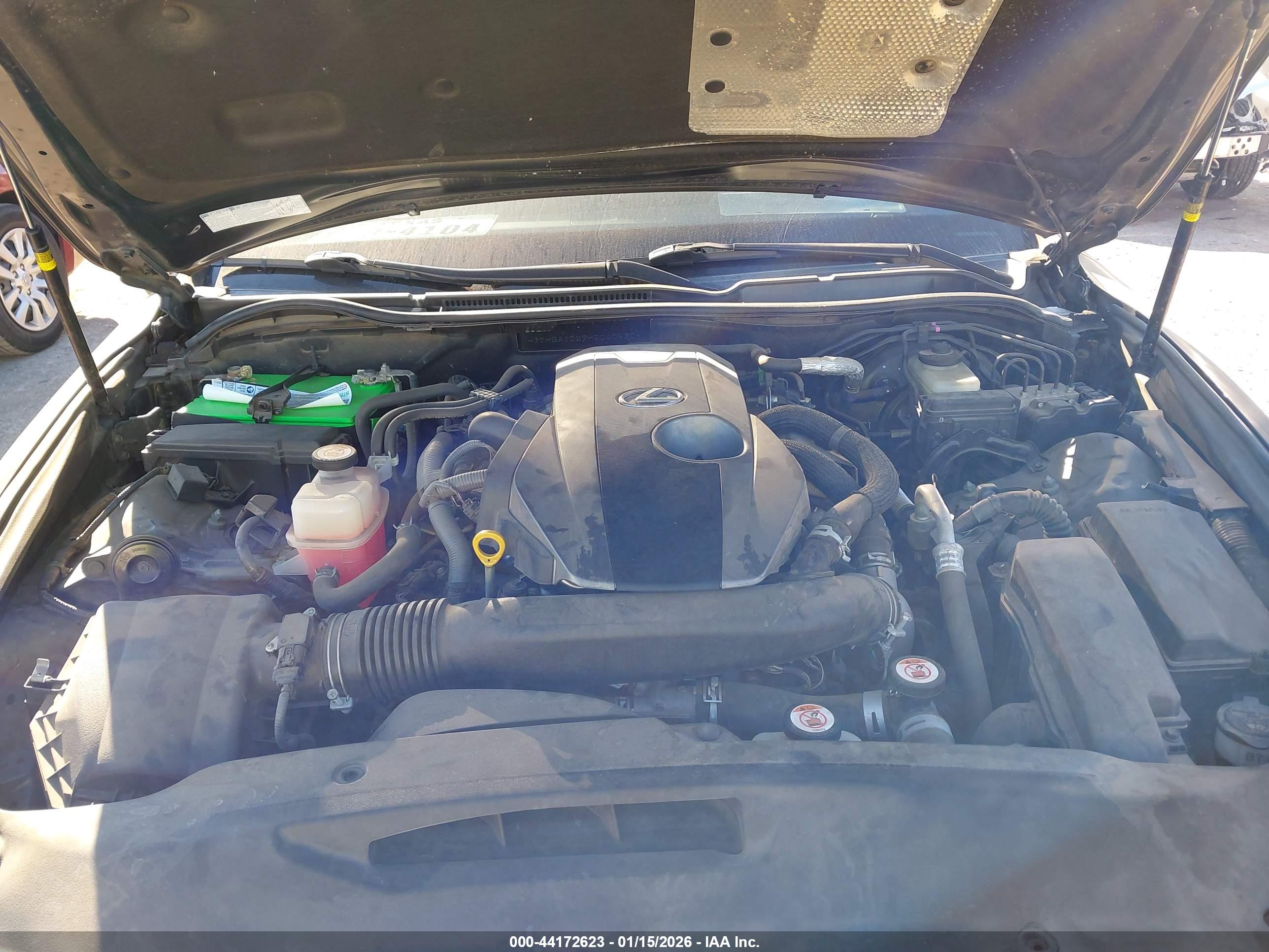 LEXUS IS image 10