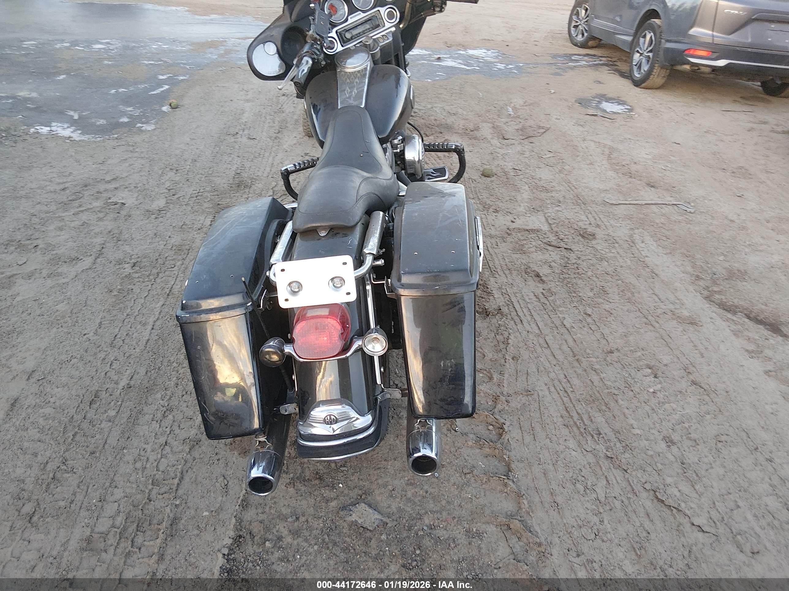 HARLEY-DAVIDSON FLHT image 6