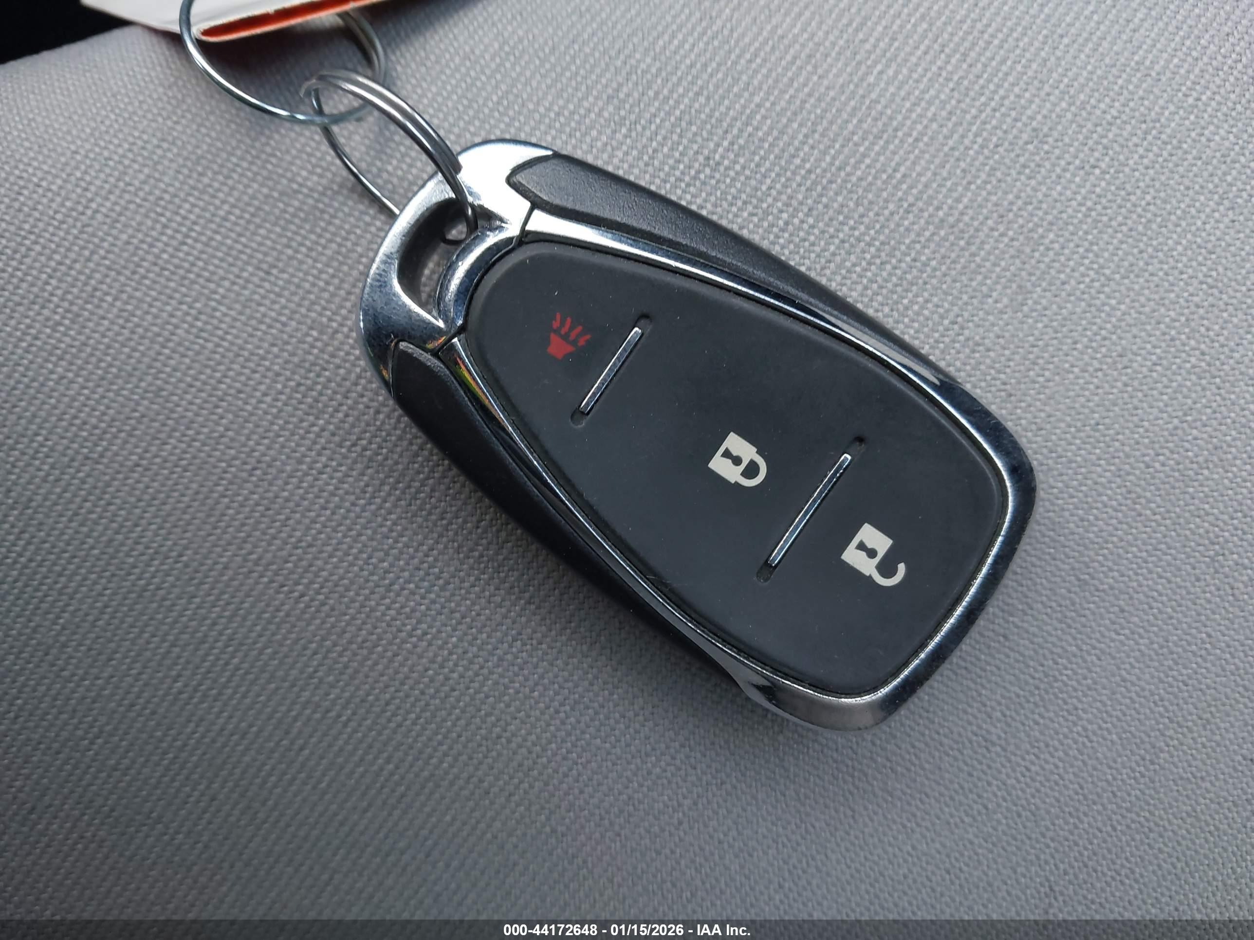 CHEVROLET EQUINOX image 11