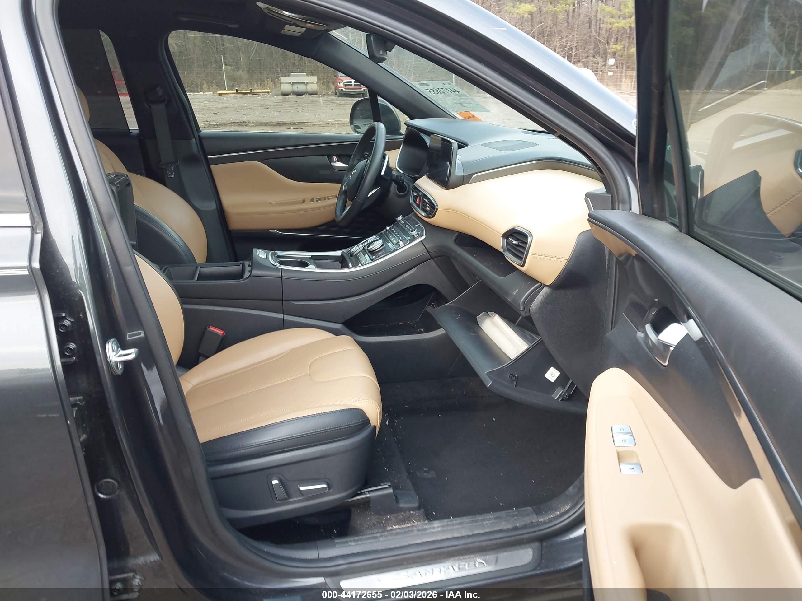 HYUNDAI SANTA image 5