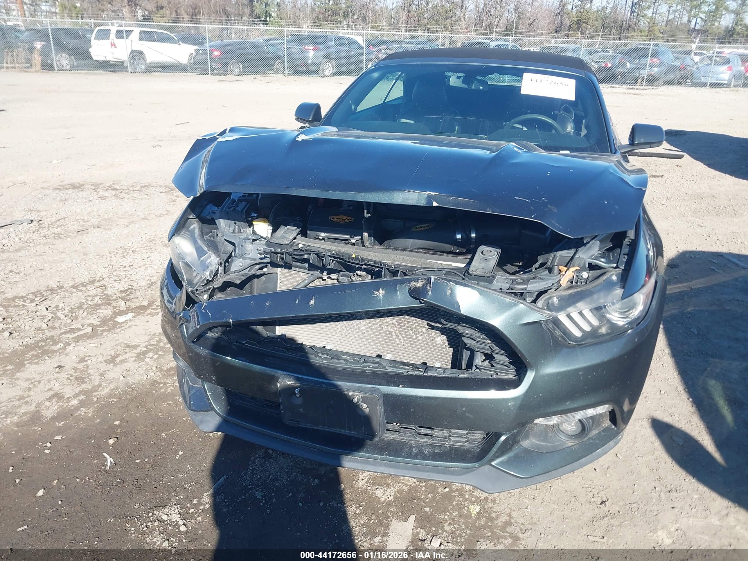 FORD MUSTANG image 6