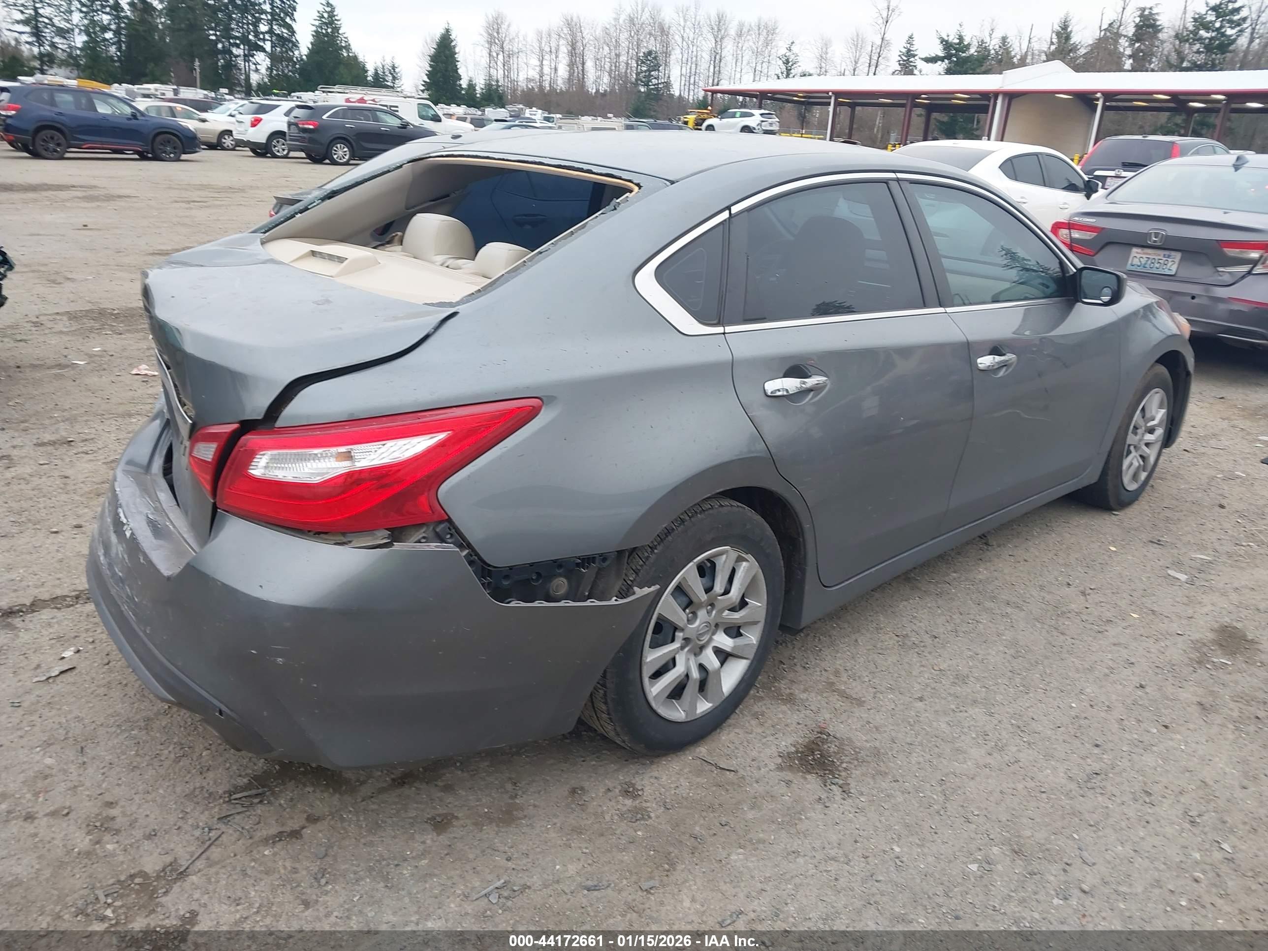 NISSAN ALTIMA image 4