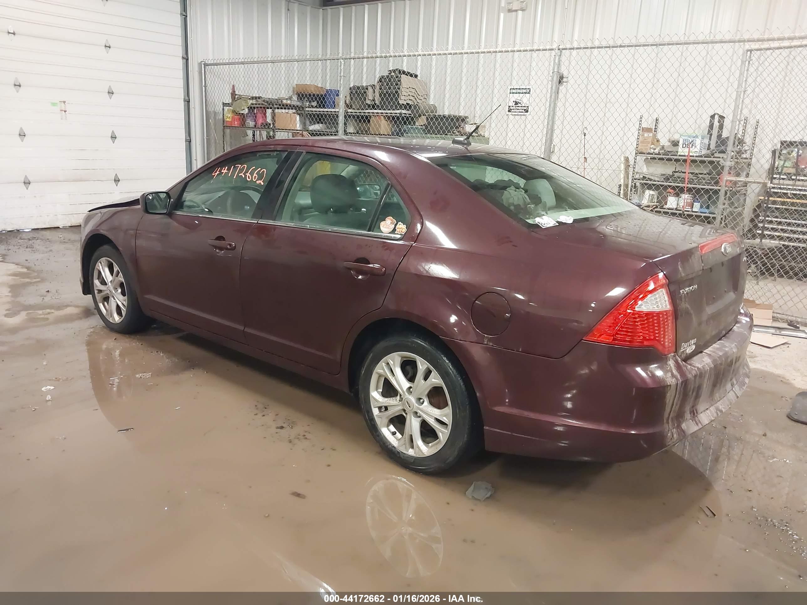 FORD FUSION image 3