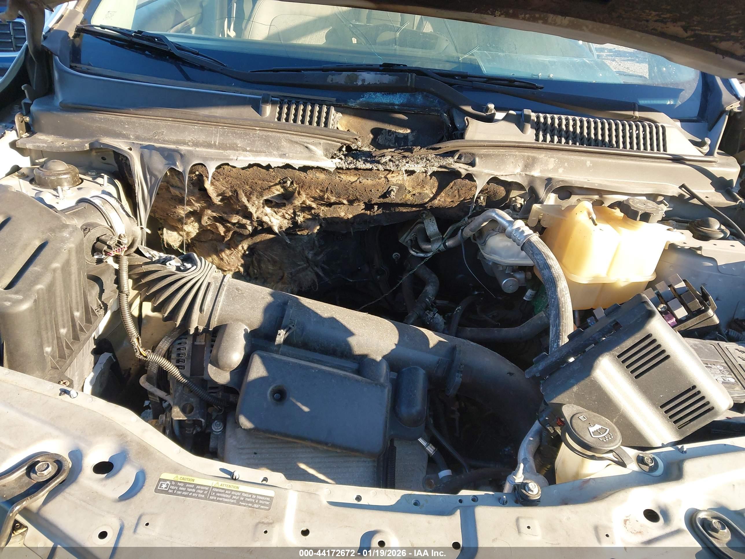 SATURN VUE image 10