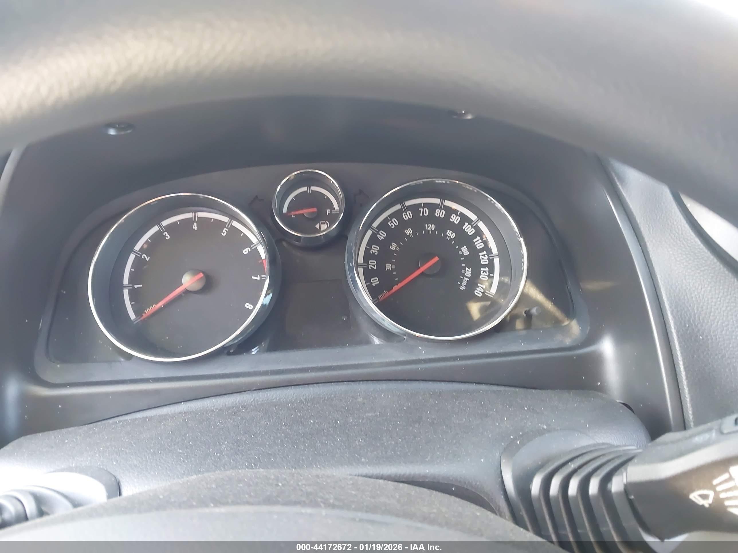 SATURN VUE image 7
