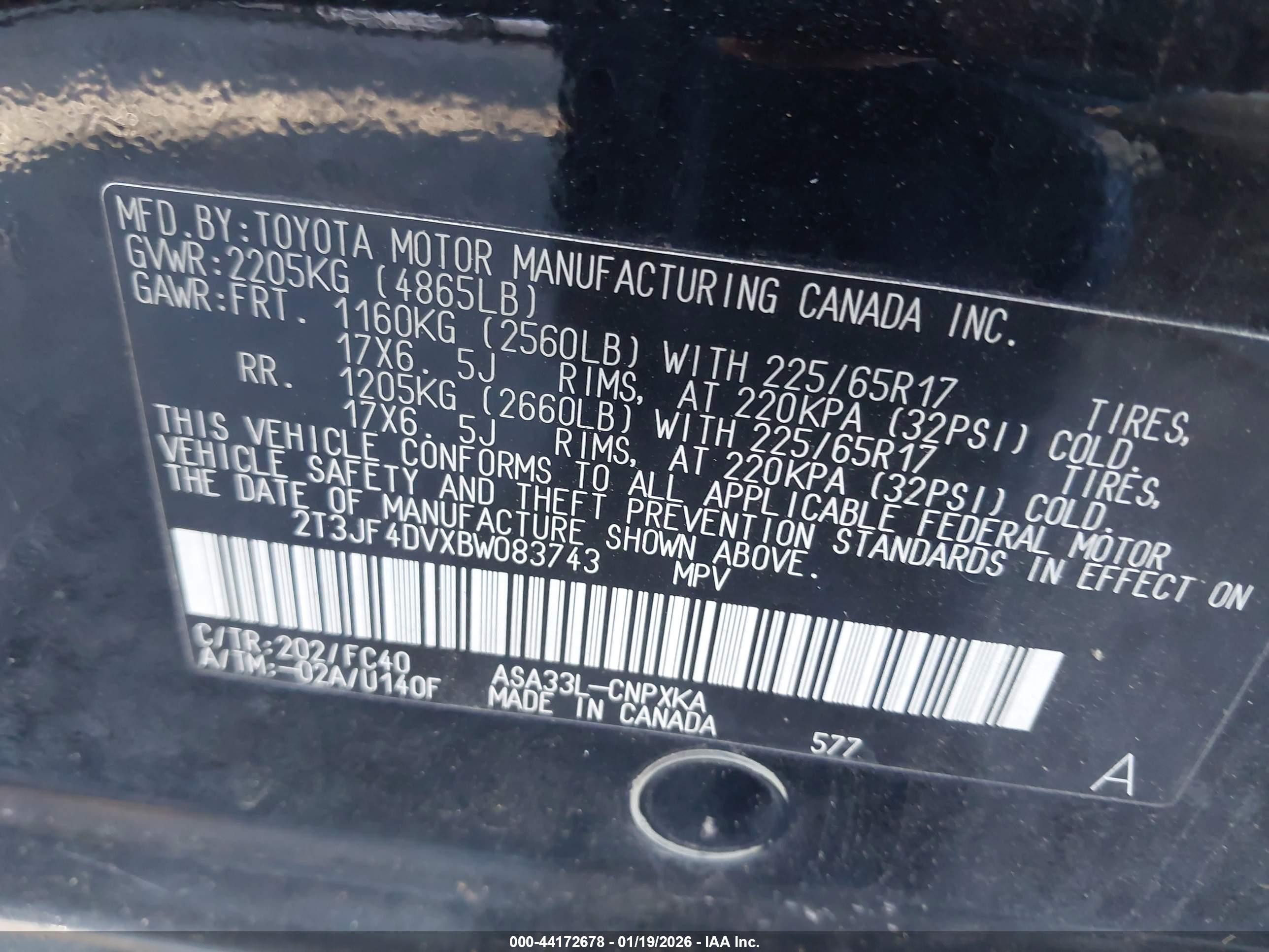 TOYOTA RAV4 image 9