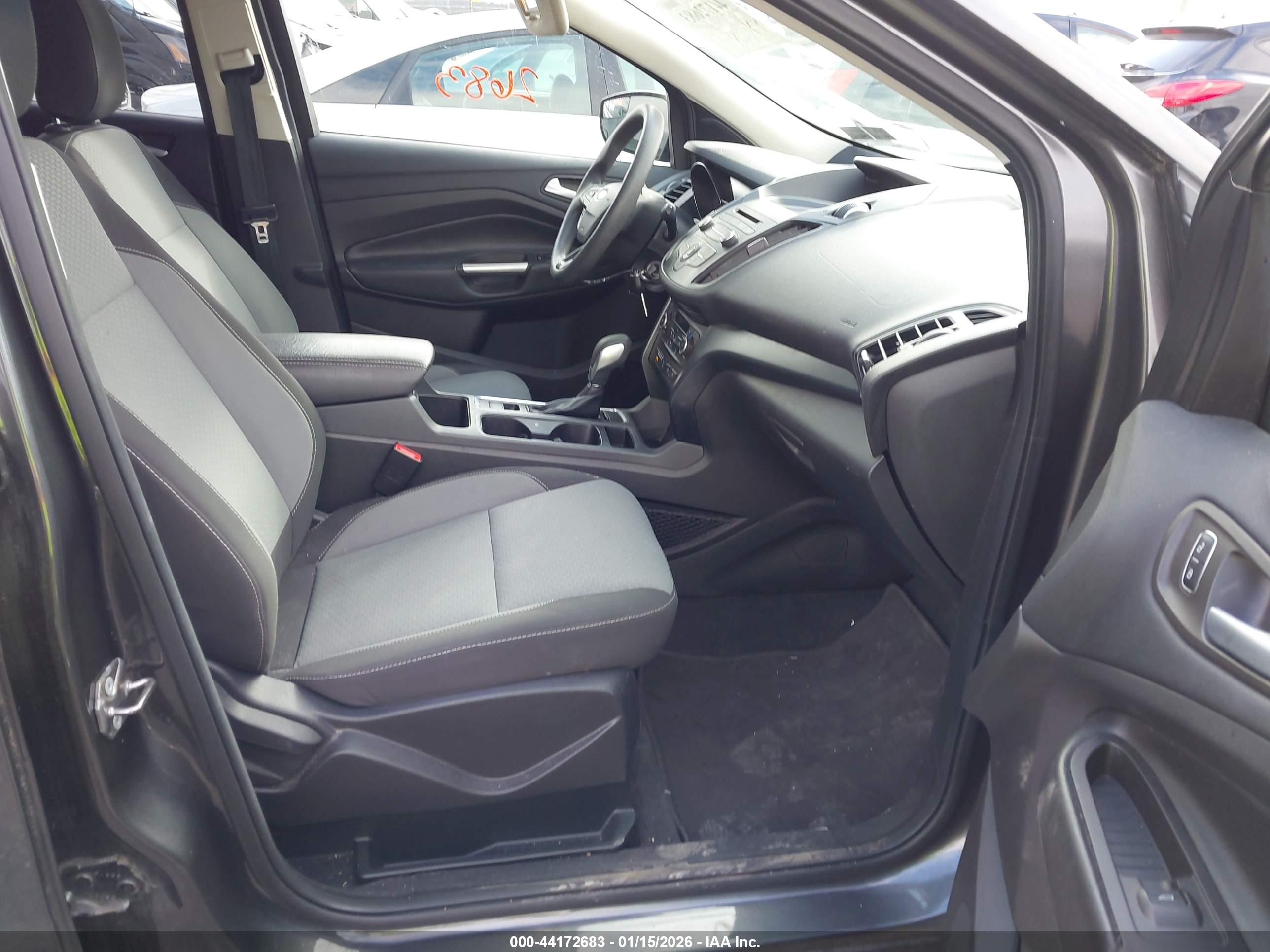 FORD ESCAPE image 5