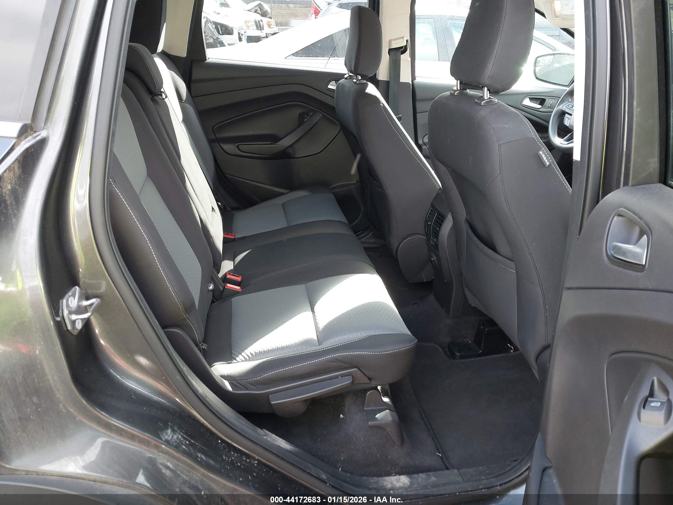 FORD ESCAPE image 8