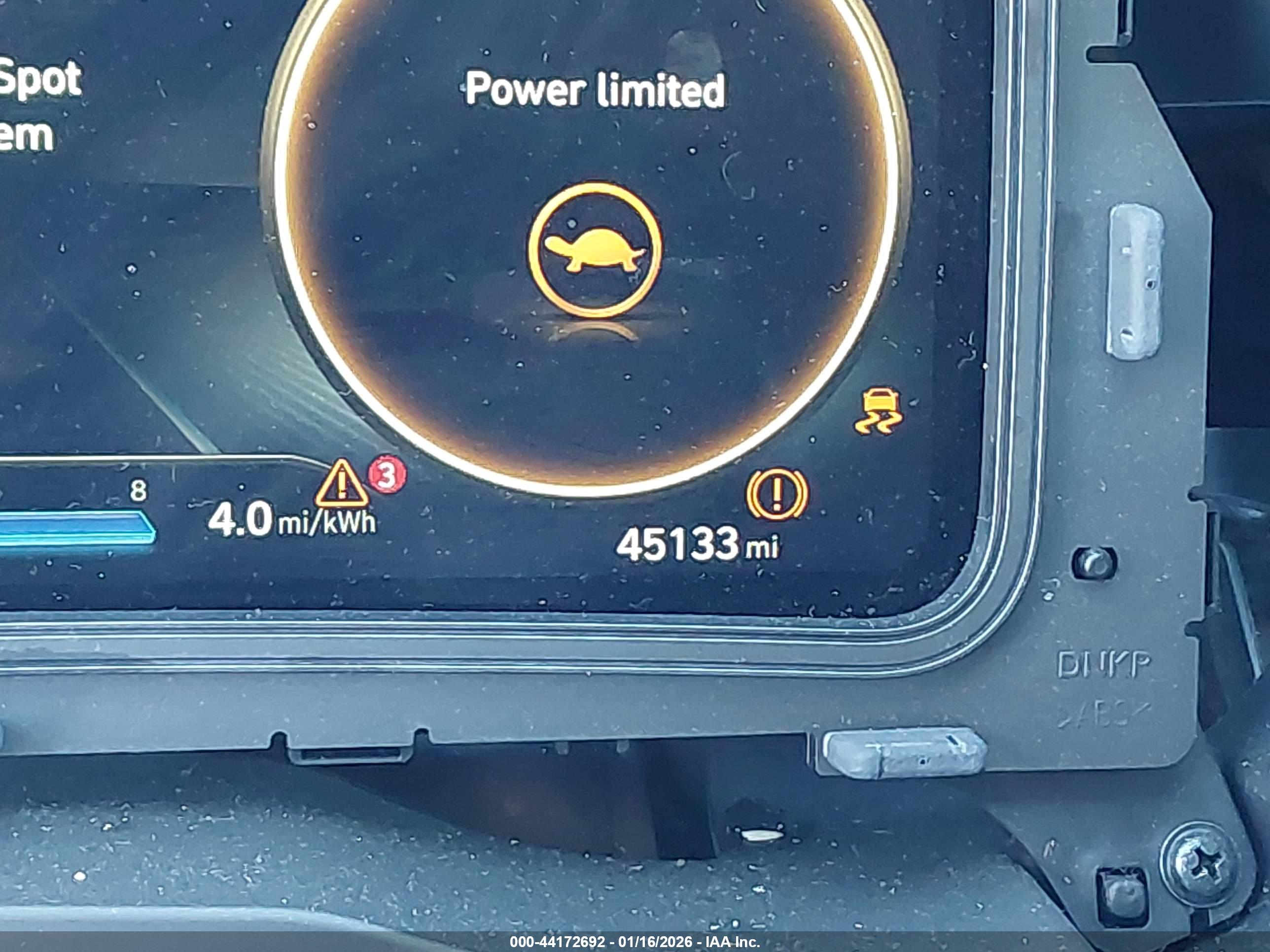 HYUNDAI KONA image 7