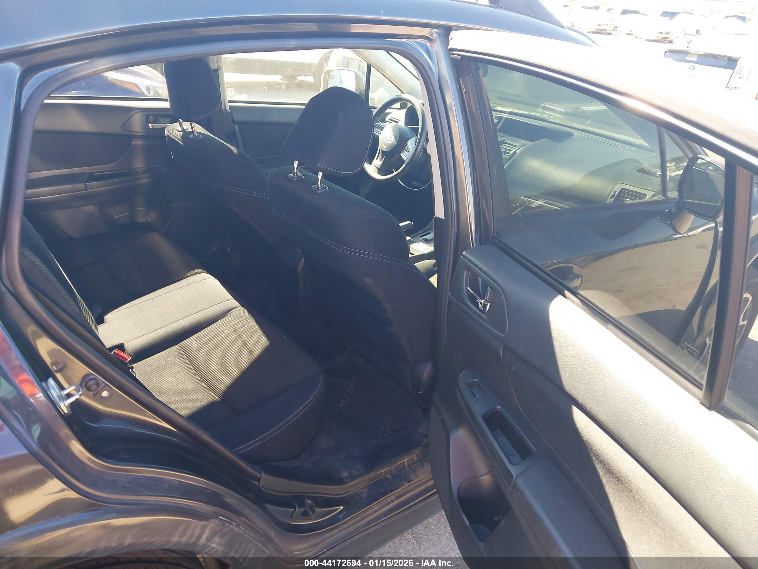 SUBARU XV image 8