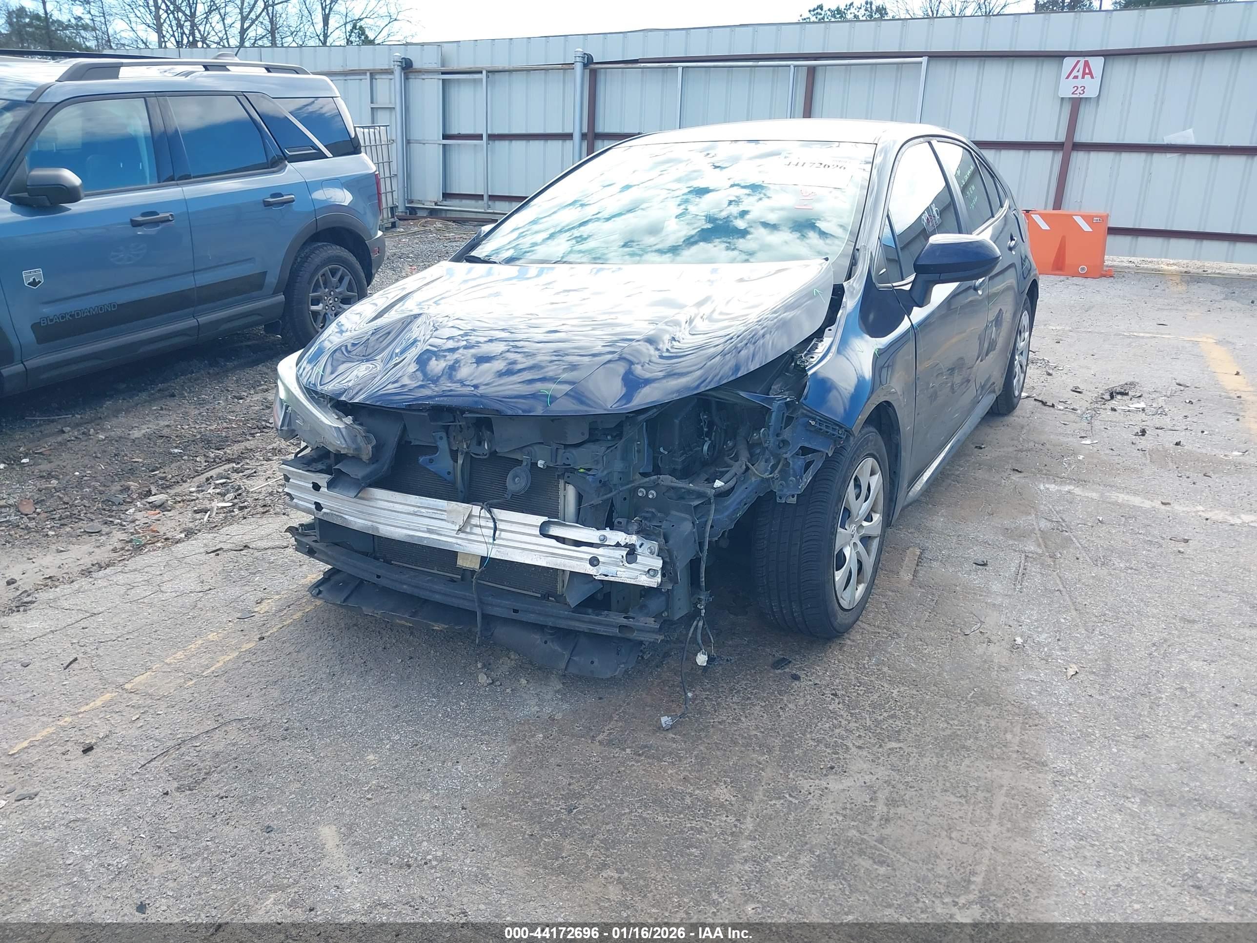 TOYOTA COROLLA image 6