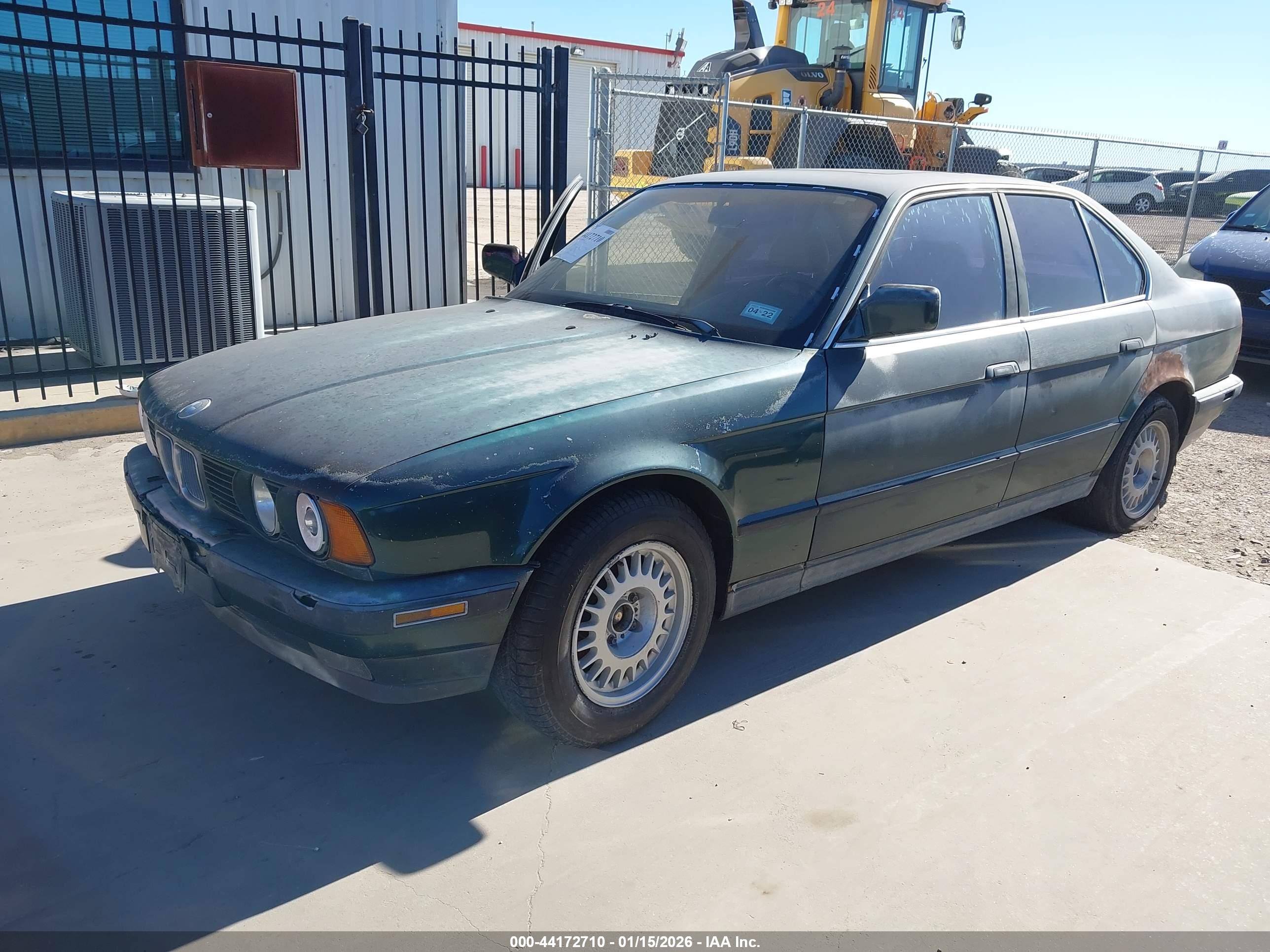 BMW 525 image 2