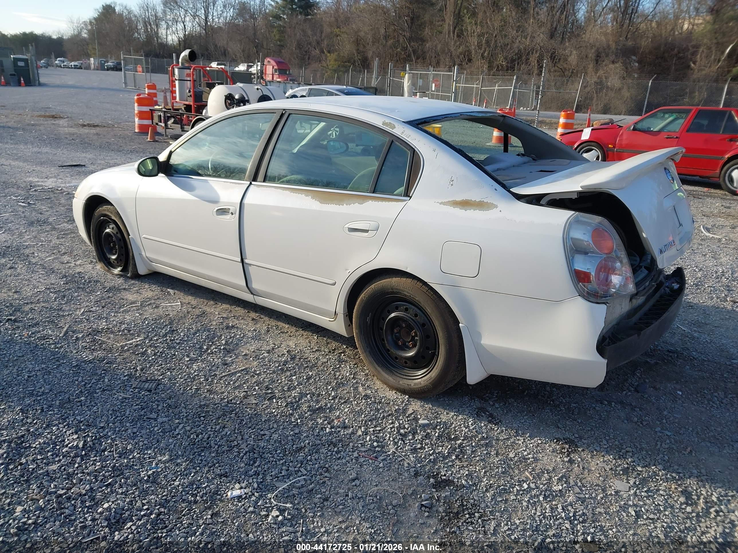 NISSAN ALTIMA image 3