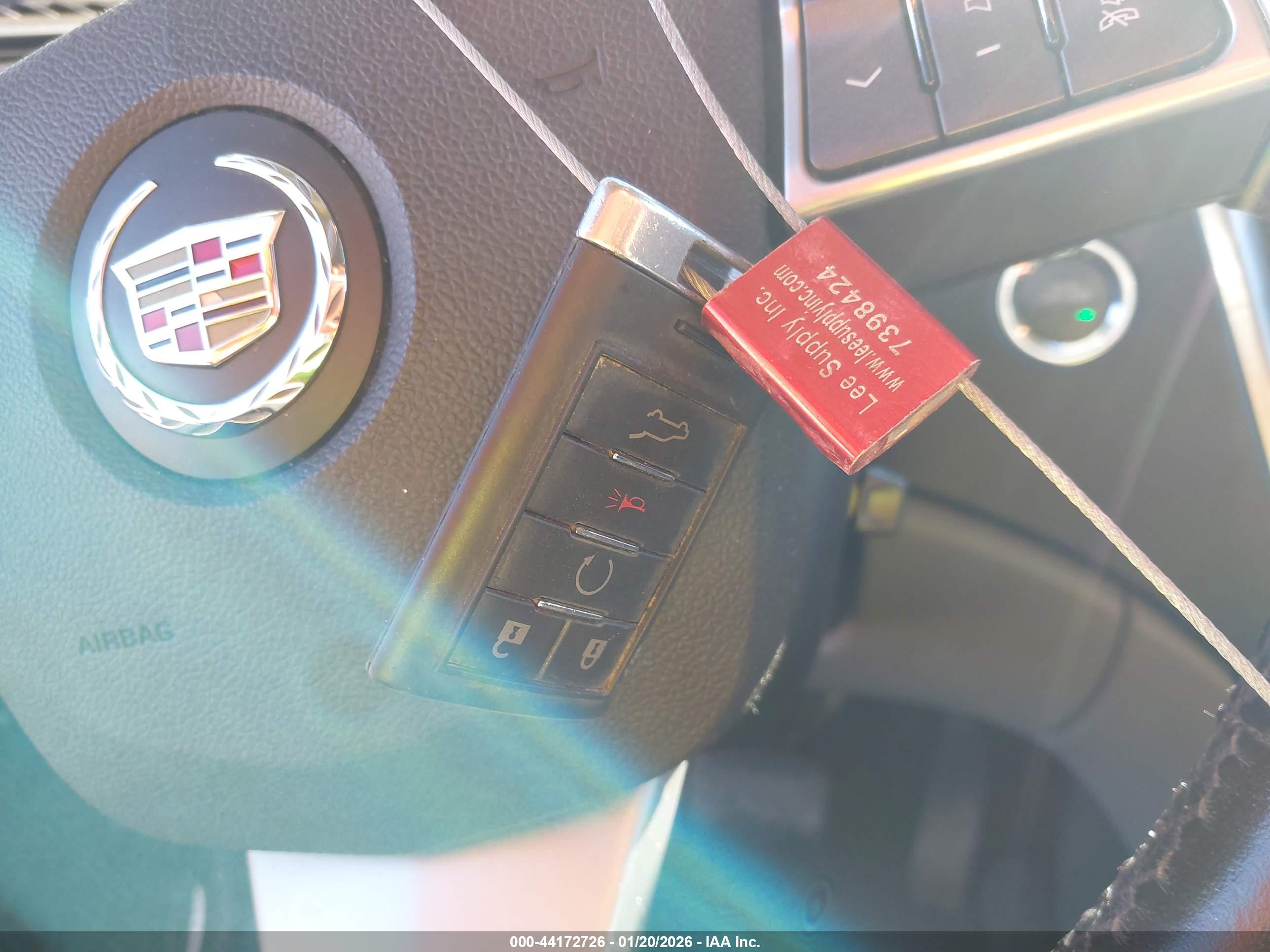 CADILLAC SRX image 11