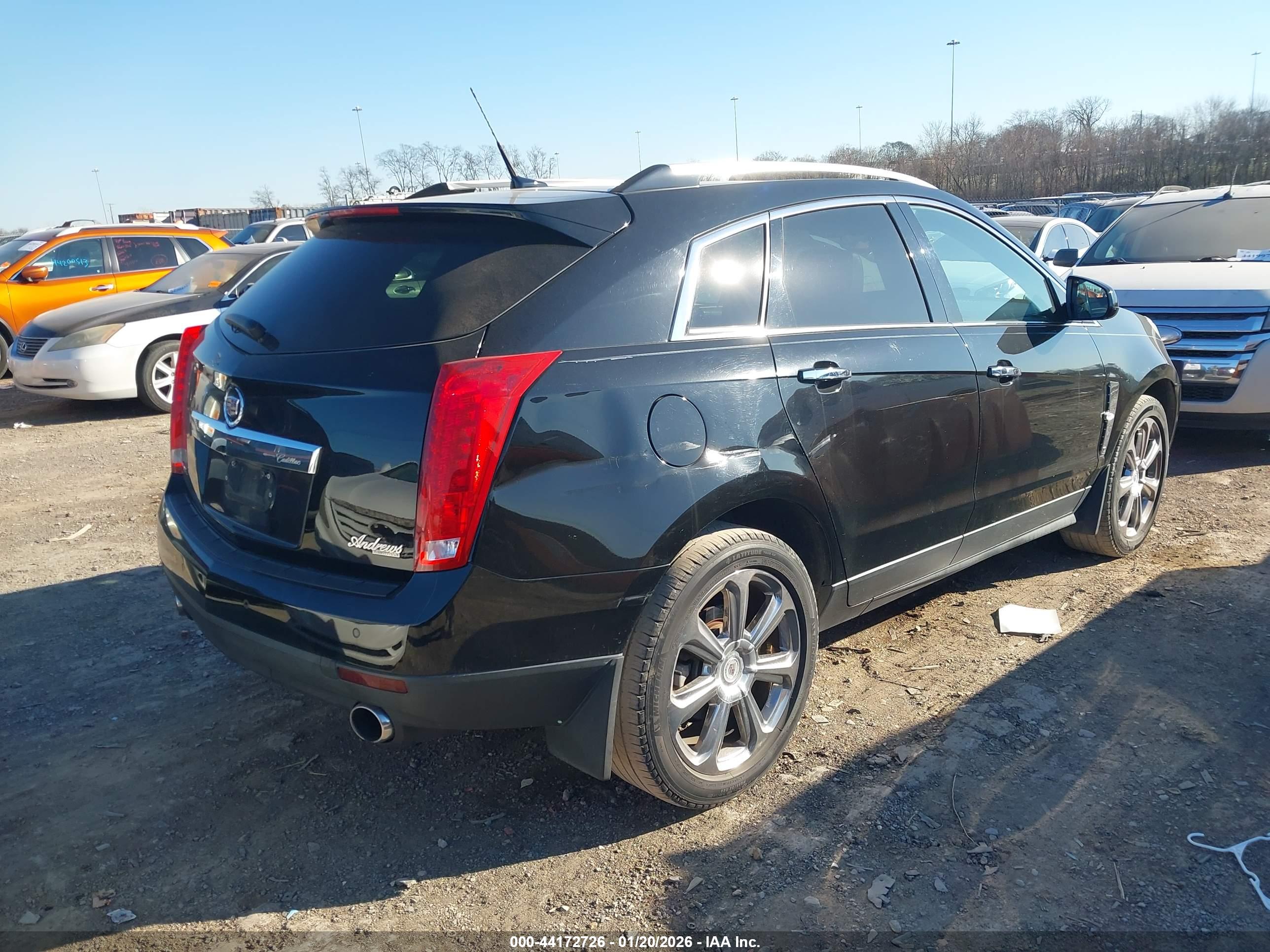 CADILLAC SRX image 4