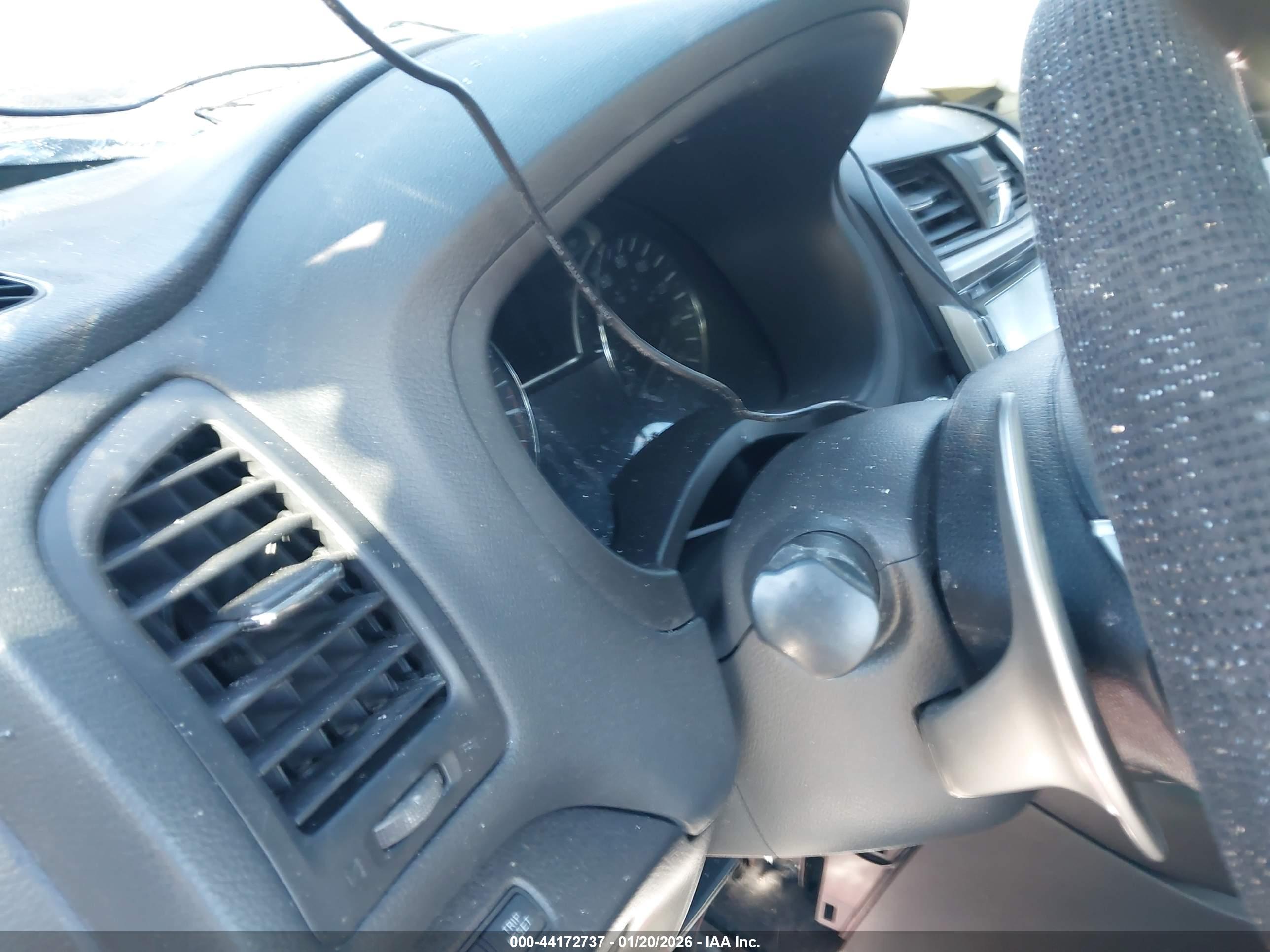 NISSAN ALTIMA image 7