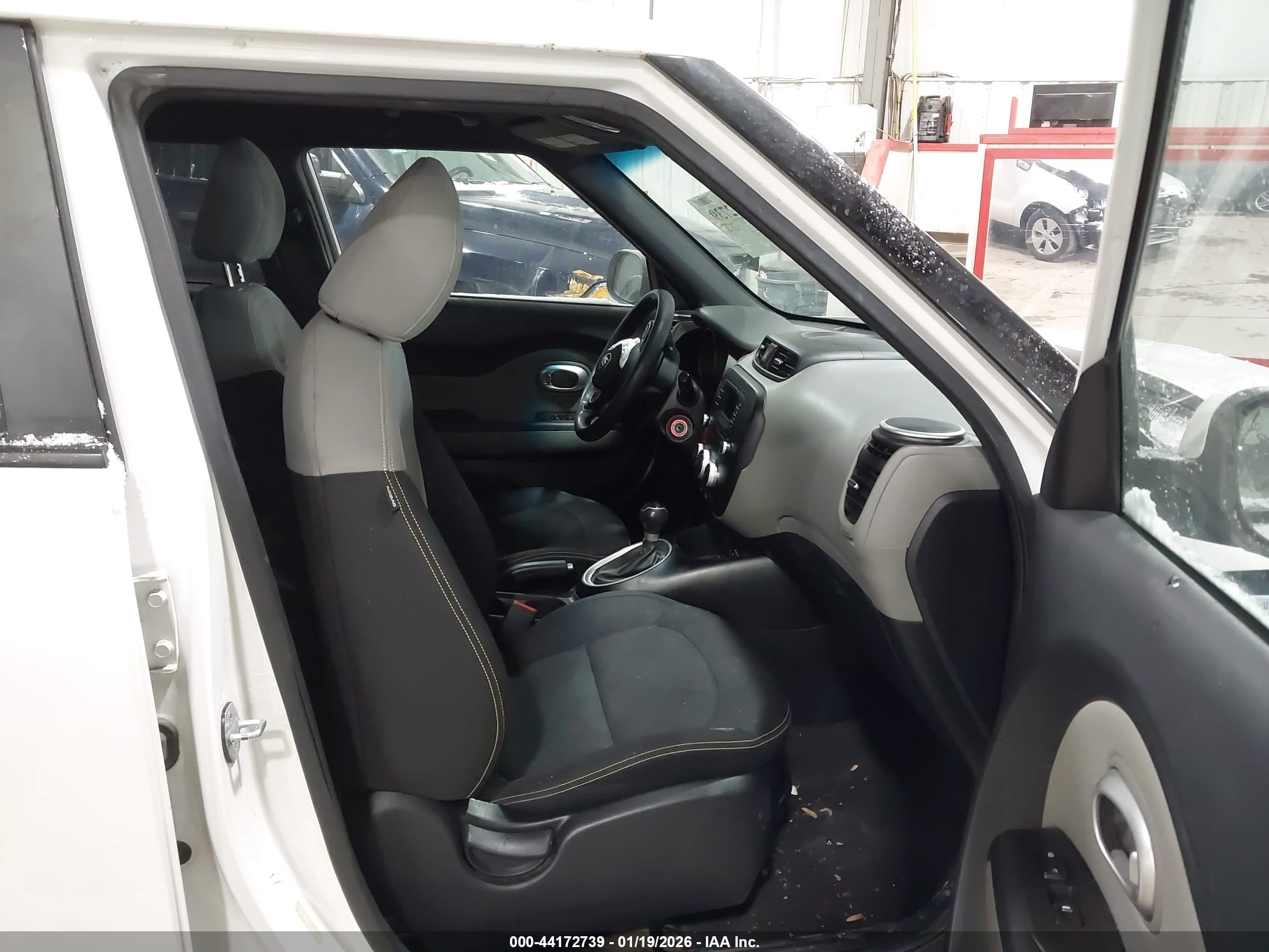 KIA SOUL image 5