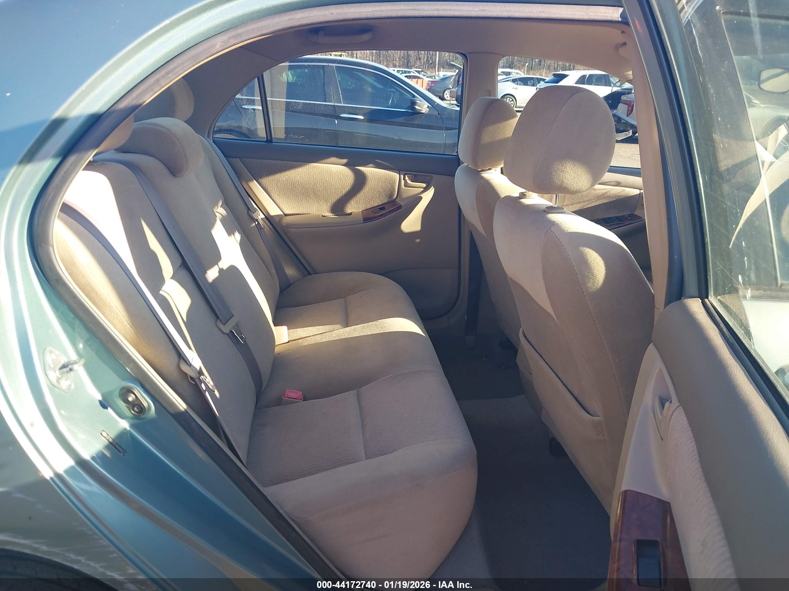 TOYOTA COROLLA image 8