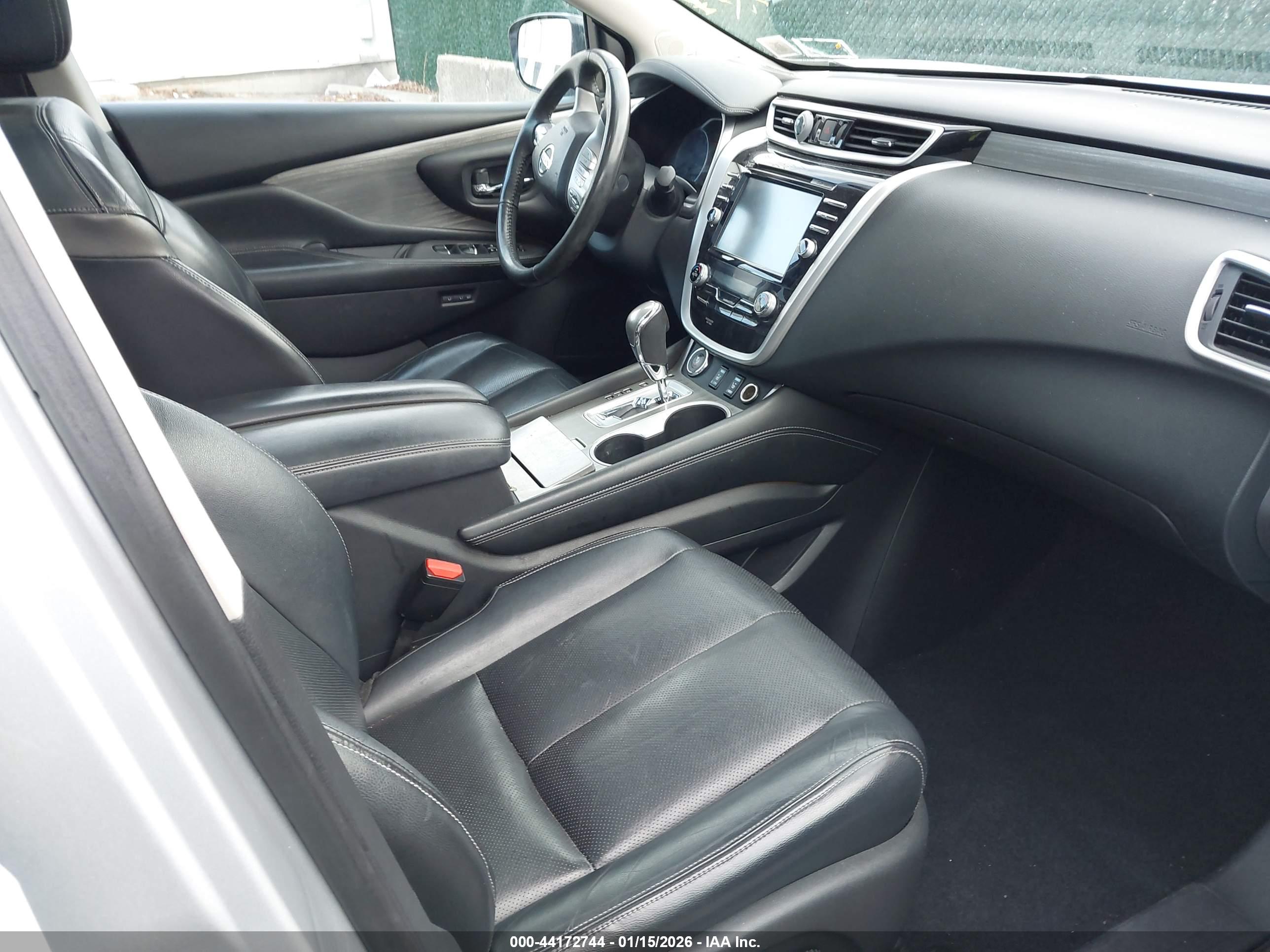 NISSAN MURANO image 5