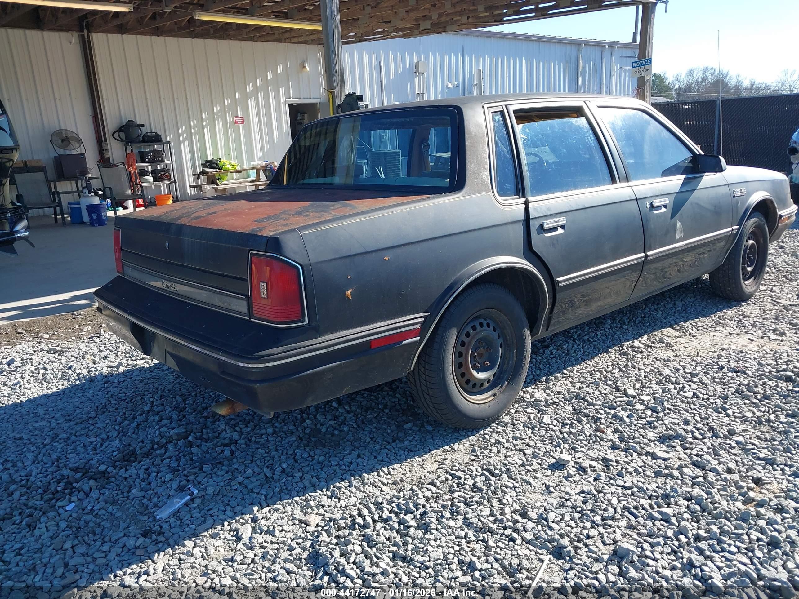 OLDSMOBILE CUTLASS image 4