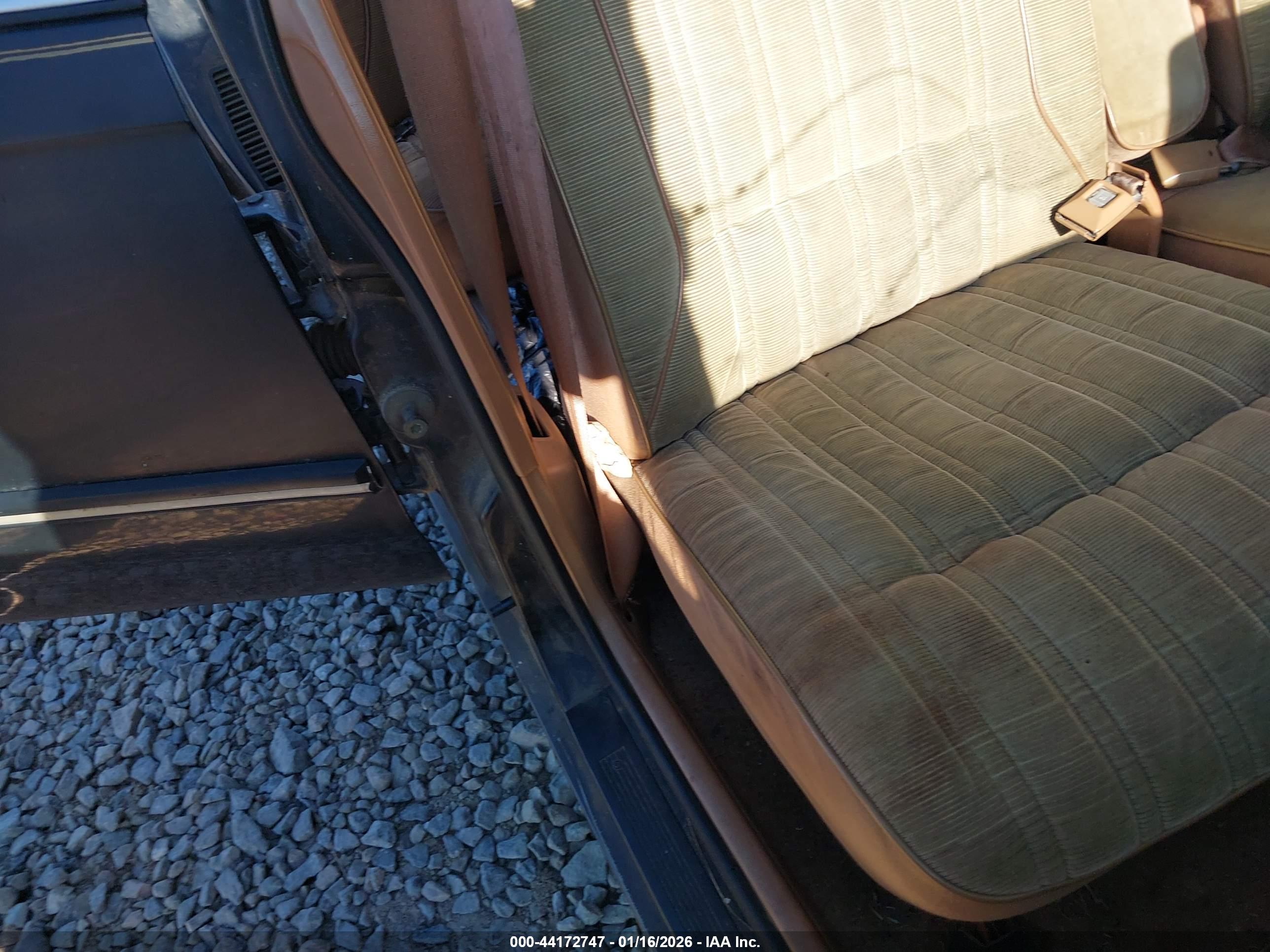 OLDSMOBILE CUTLASS image 8