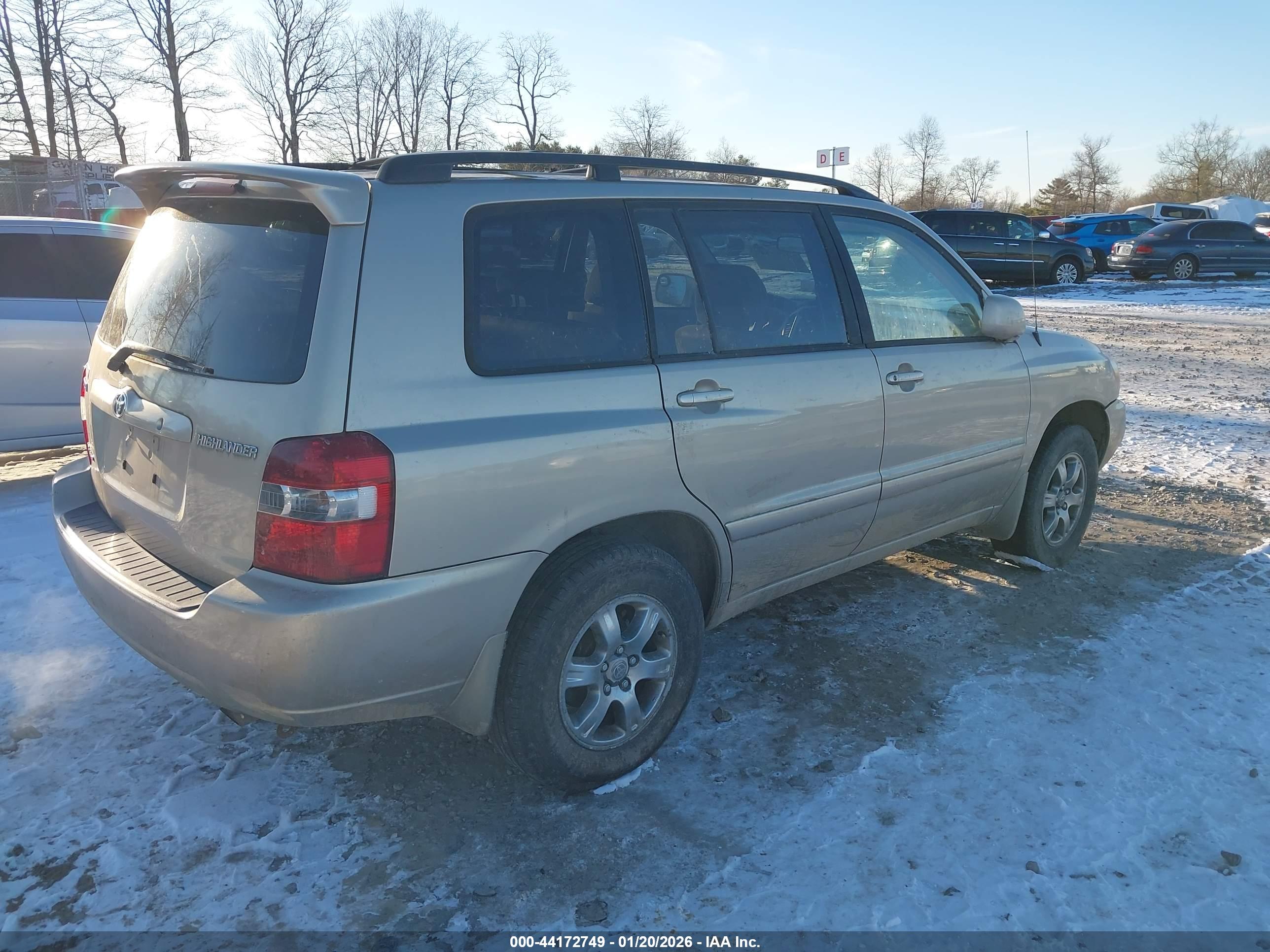 TOYOTA HIGHLANDER image 4