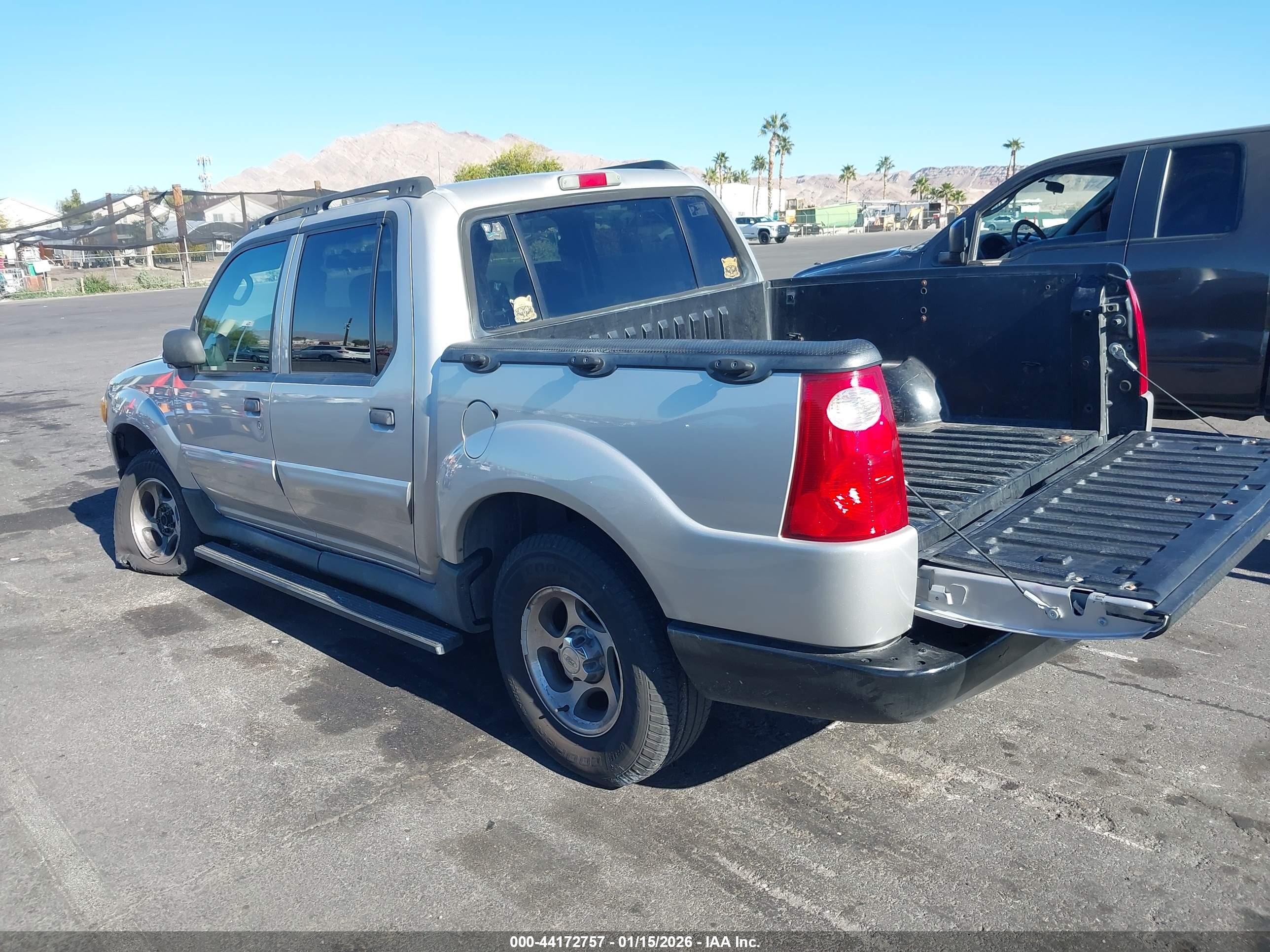 FORD EXPLORER image 3