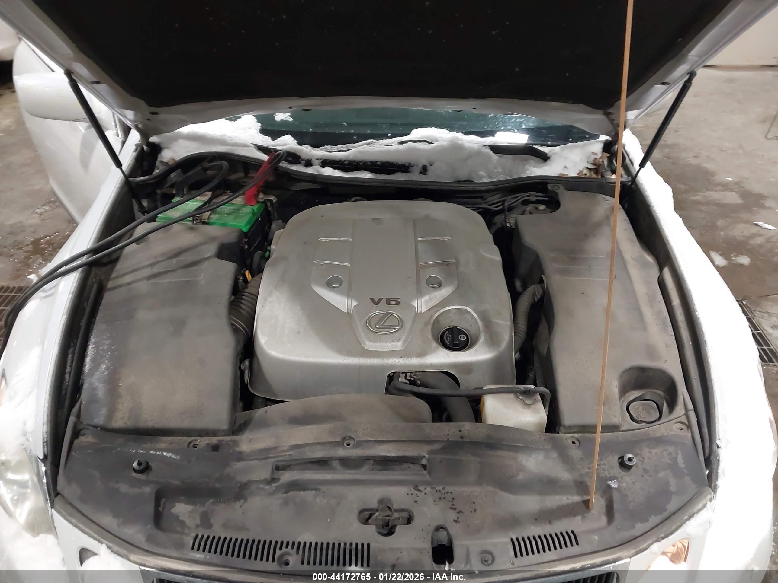 LEXUS GS image 10