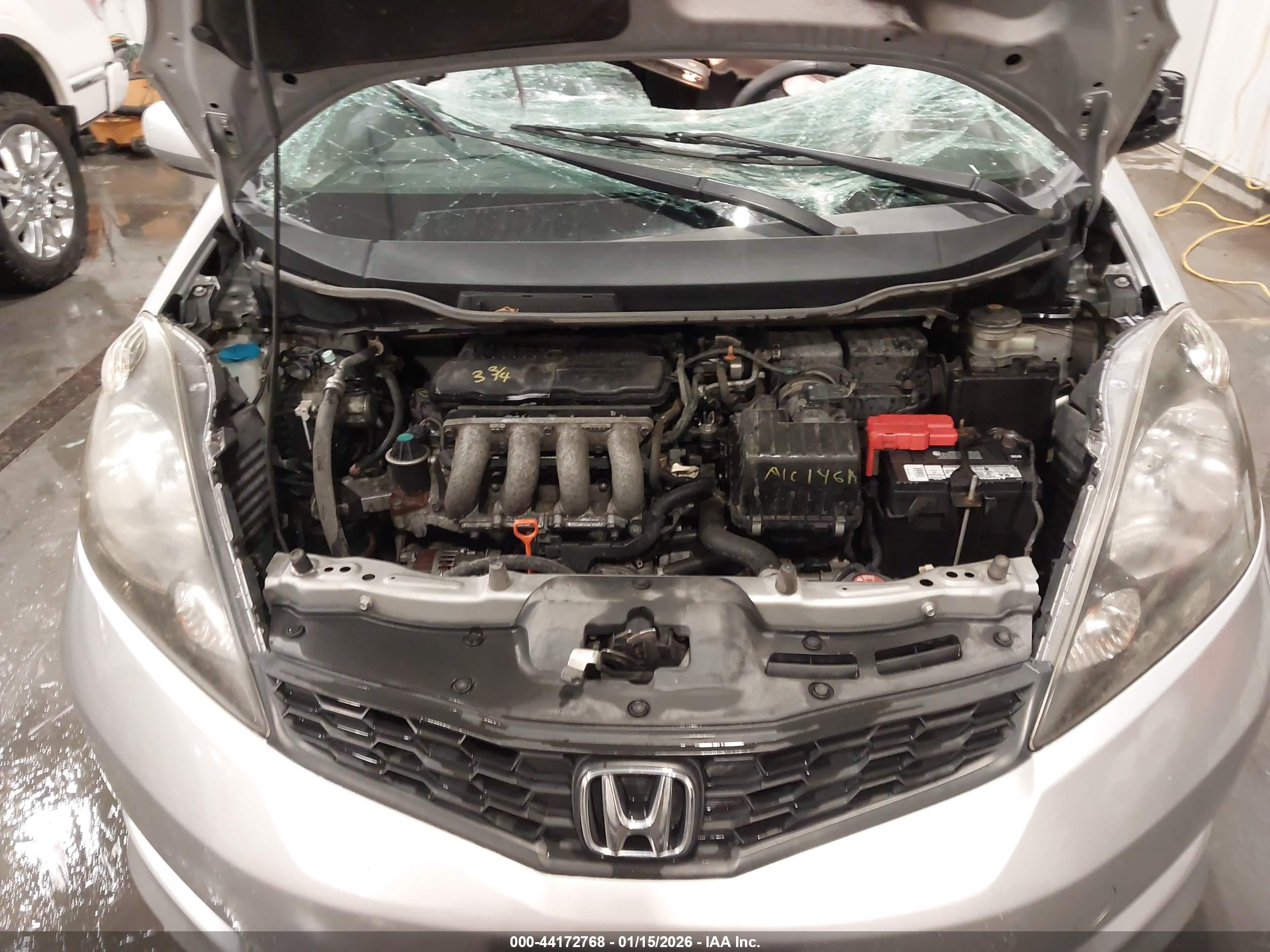 HONDA FIT image 10