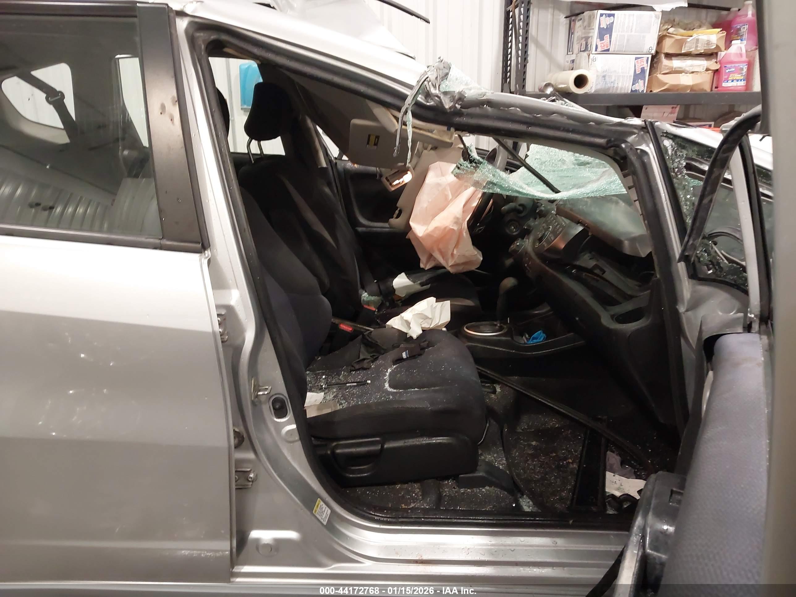 HONDA FIT image 5