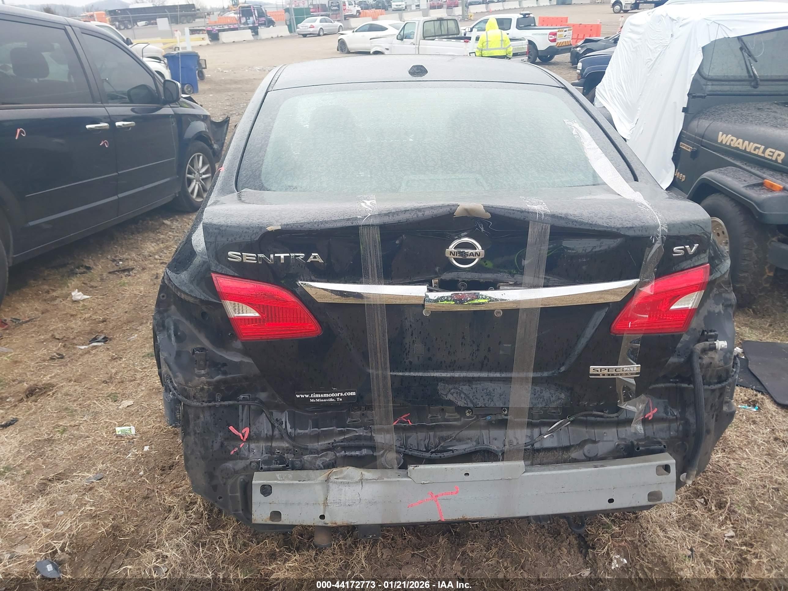 NISSAN SENTRA image 6